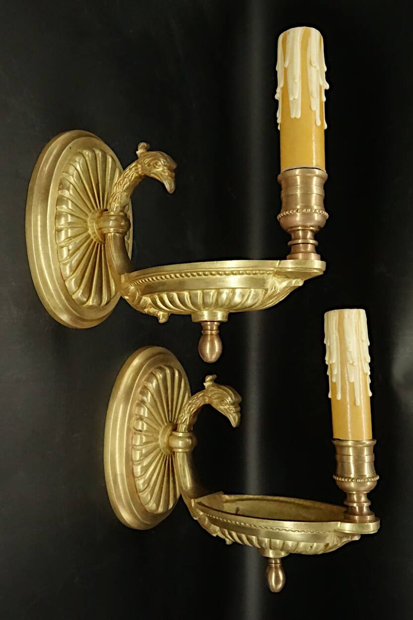 Pair of Empire style eagle head wall lights - bronze Lucien GAU, Paris