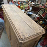 Oak counter