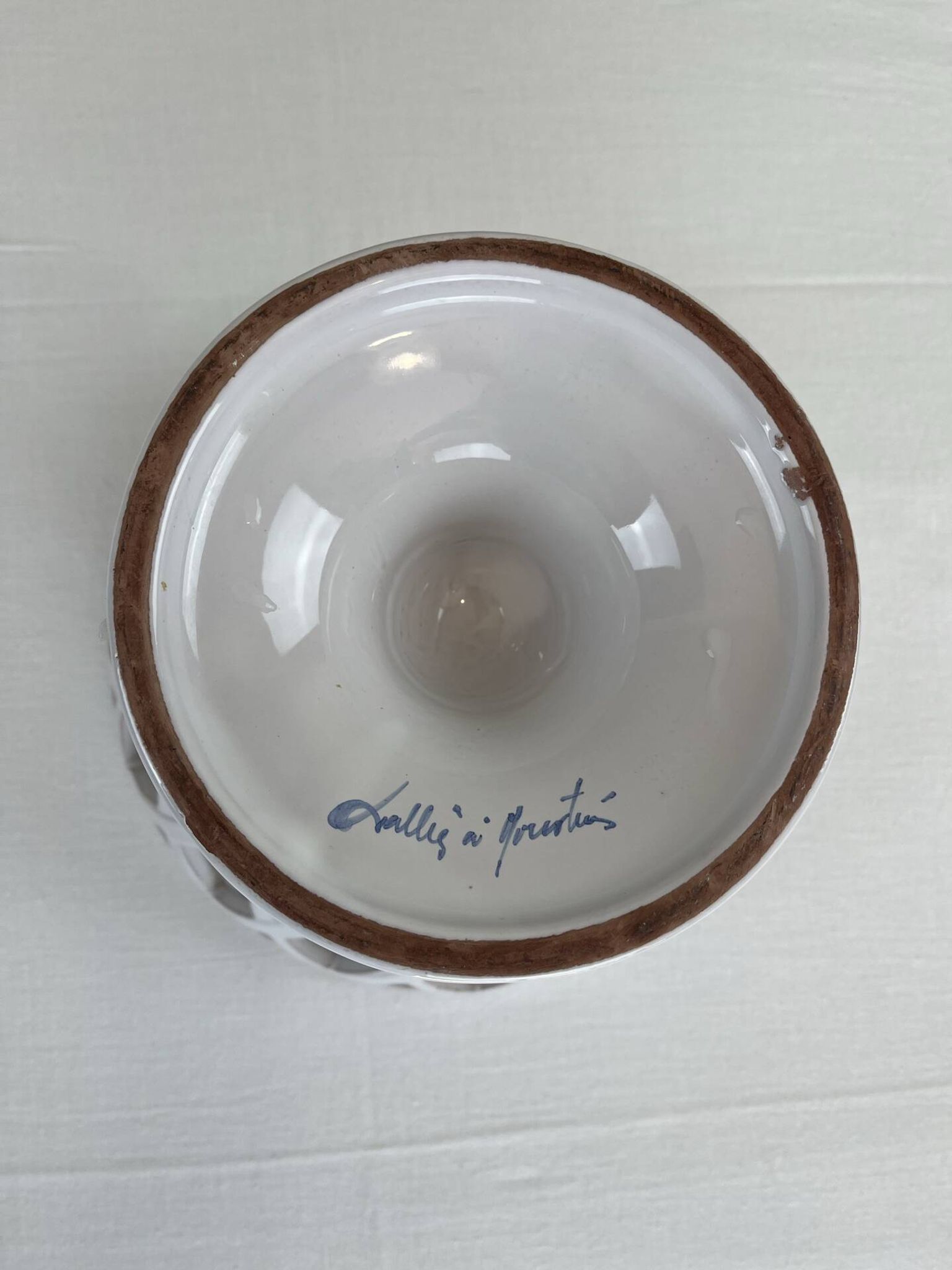 Openwork fruit bowl signed Lallier from Moustier