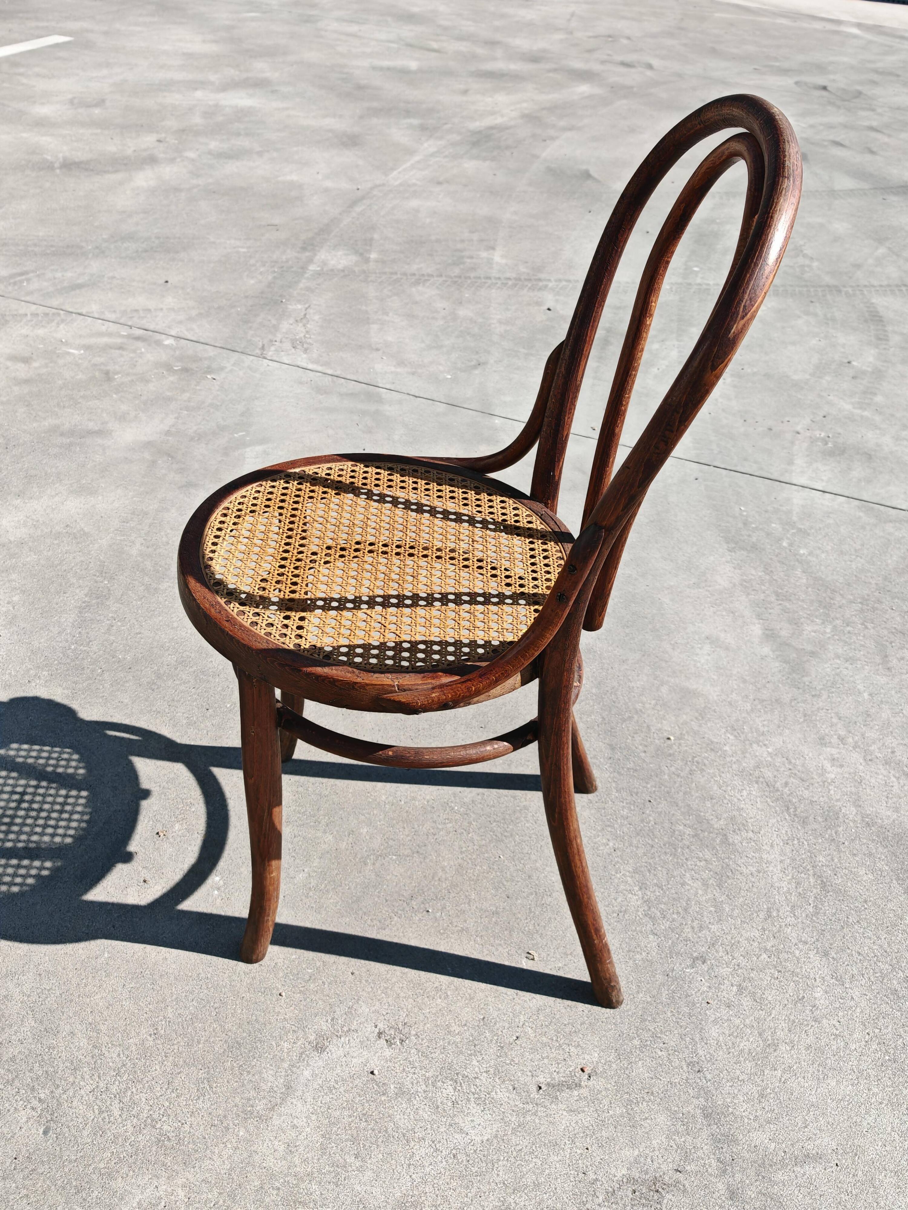 Chaise Bistro Antique J.J. Kohn, années 1920