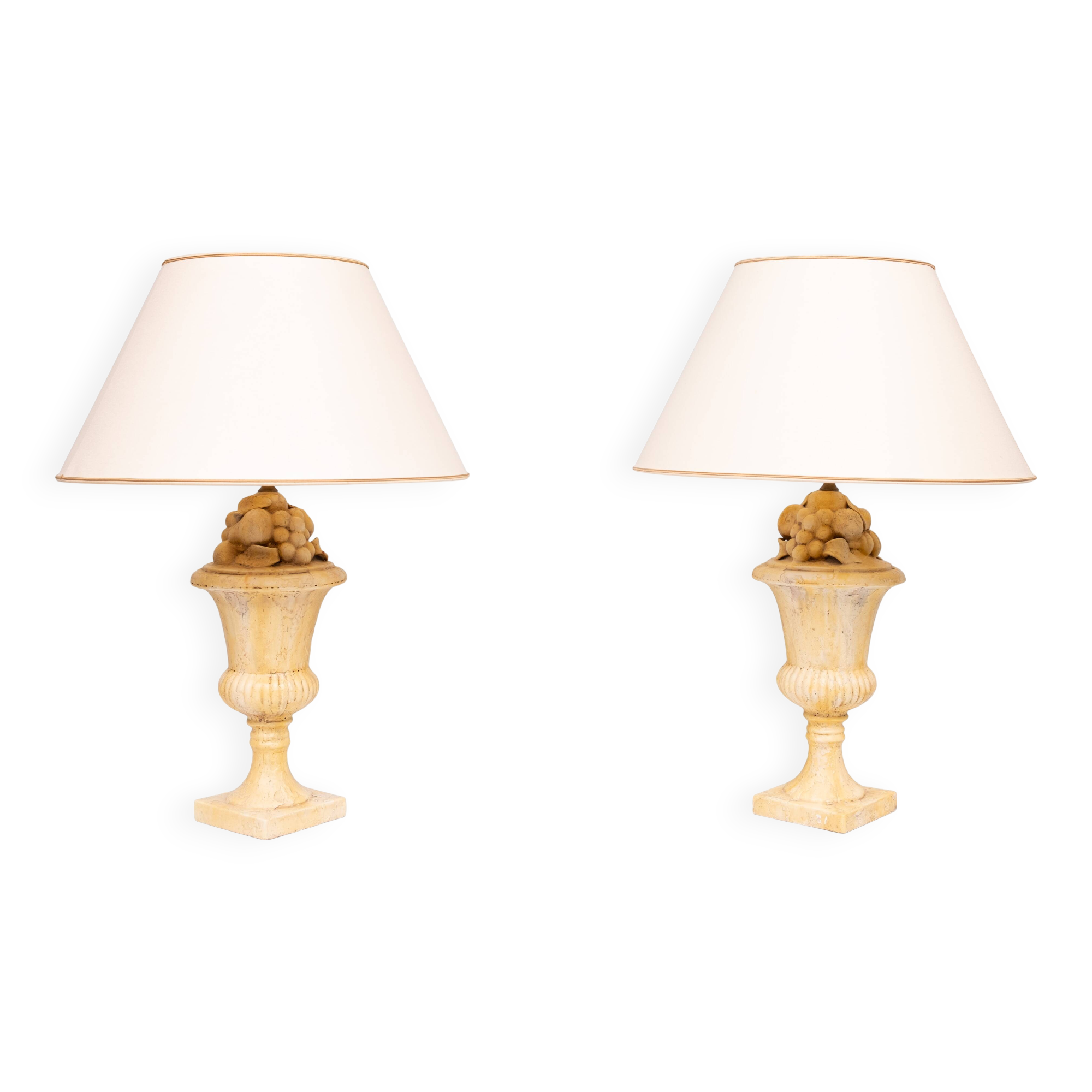 Lampes de table en céramique avec des motifs de fruits, urnes classiques grecques, années 1970, Italie.