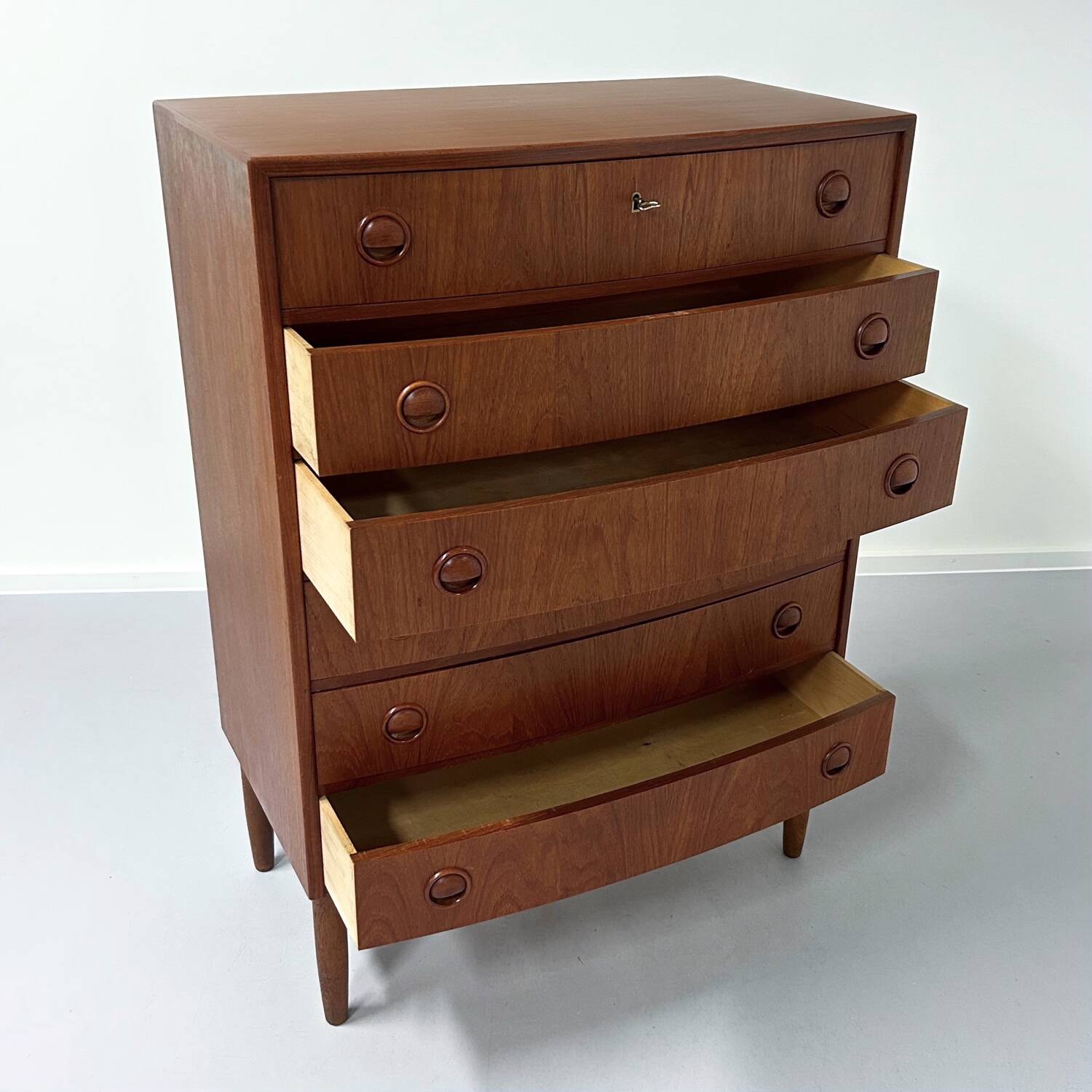Danish curved chest of drawers, 1960s | teak (2nd)