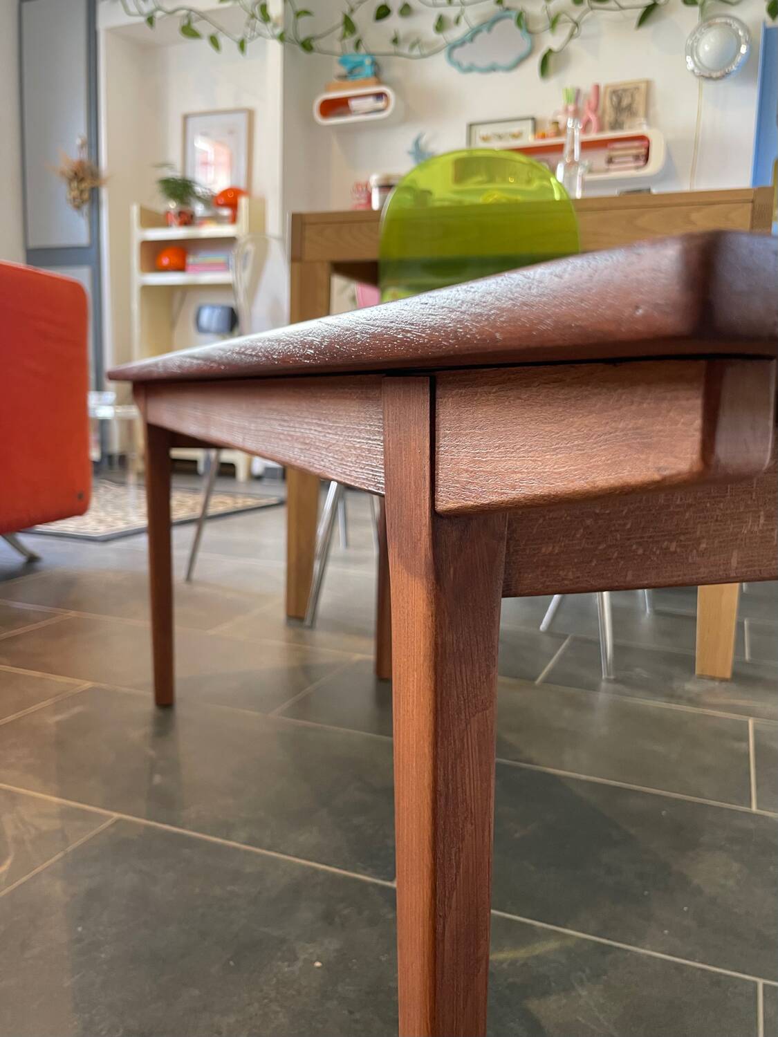 Scandinavian coffee table from the 60s-70s in solid wood – fully renovated.