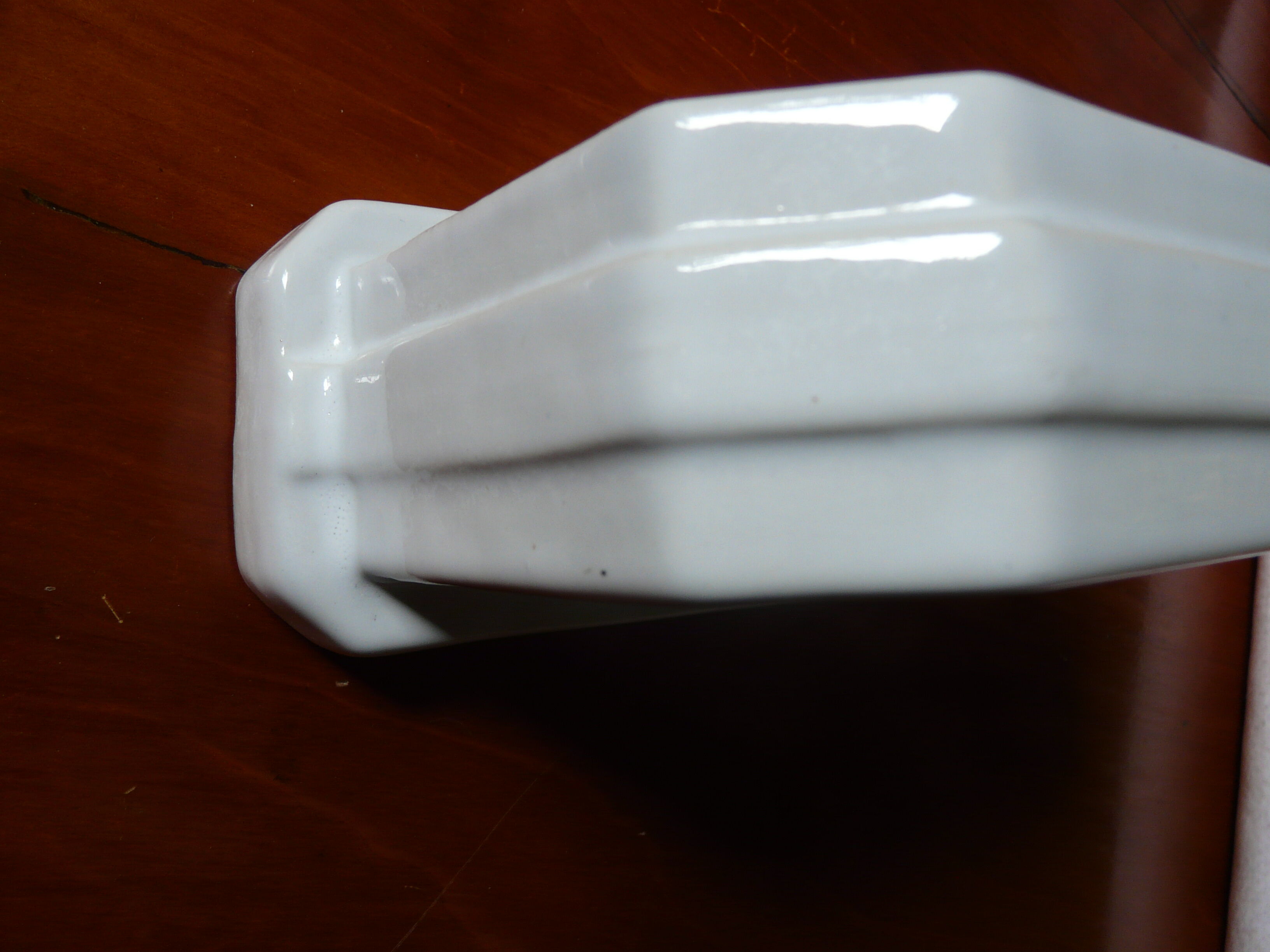 Étagère de salle de bain porte savon en porcelaine époque art déco