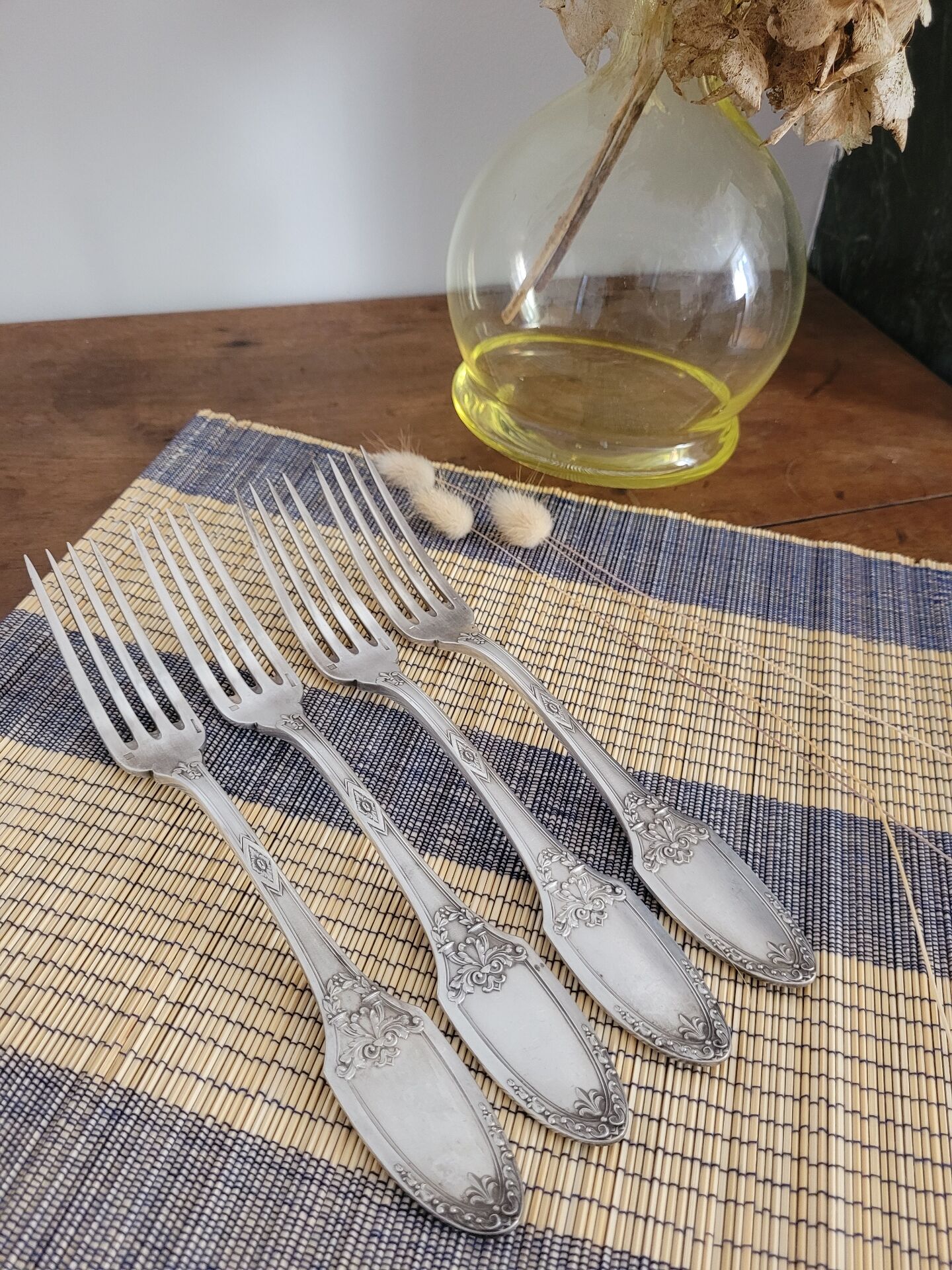 Set of 4 silver-plated forks in Boulenger antique style.