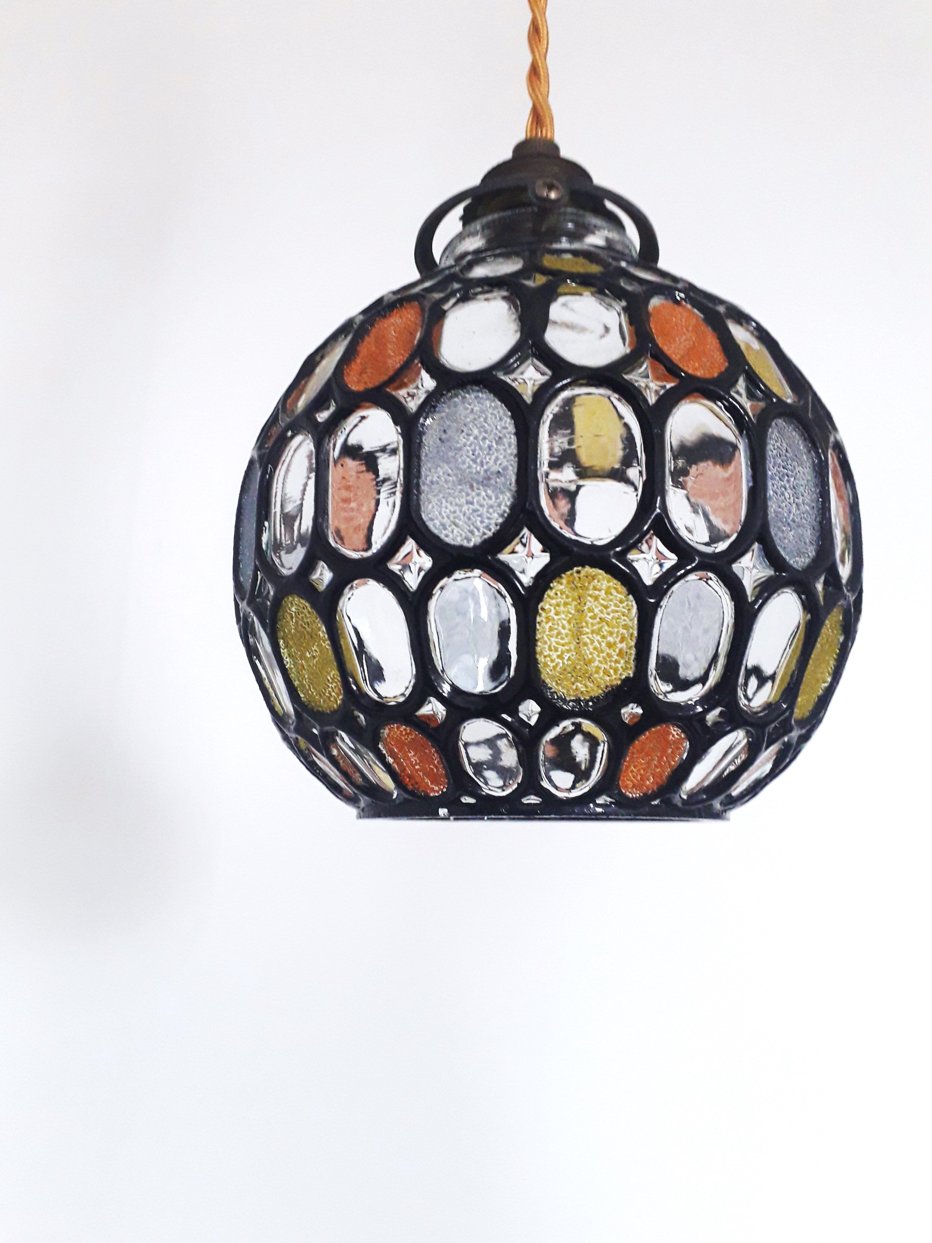 Old art deco pendant lamp - Partitioned and colored glass globe - 1930