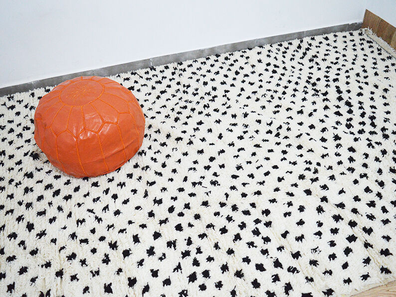 Handmade moroccan berber carpet 300 x 188 cm