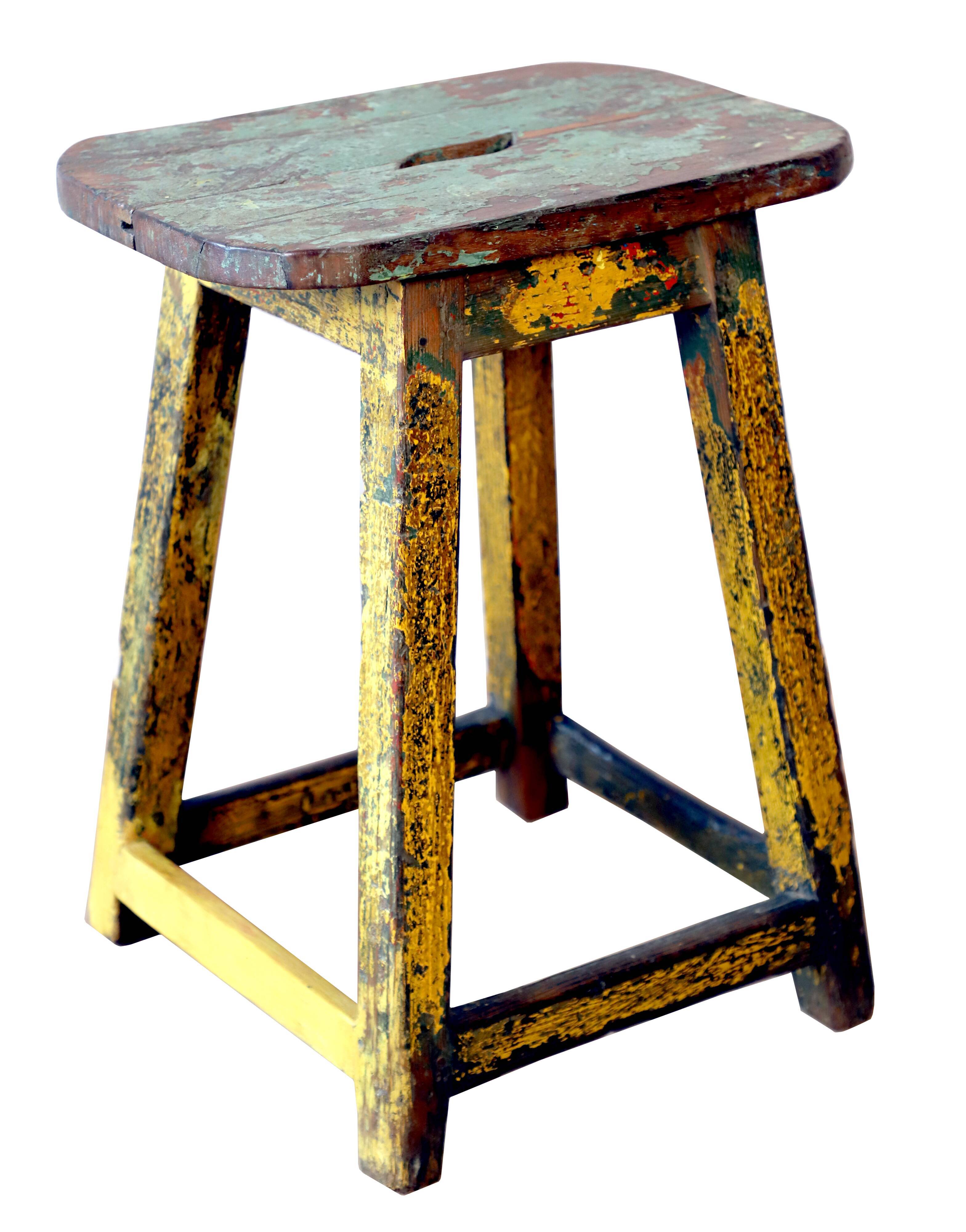 Ancien tabouret d'atelier en teck birman