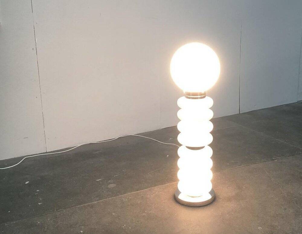 Mid-century space age glass floor lamp by Carlo Nason for JBS, 1960s.