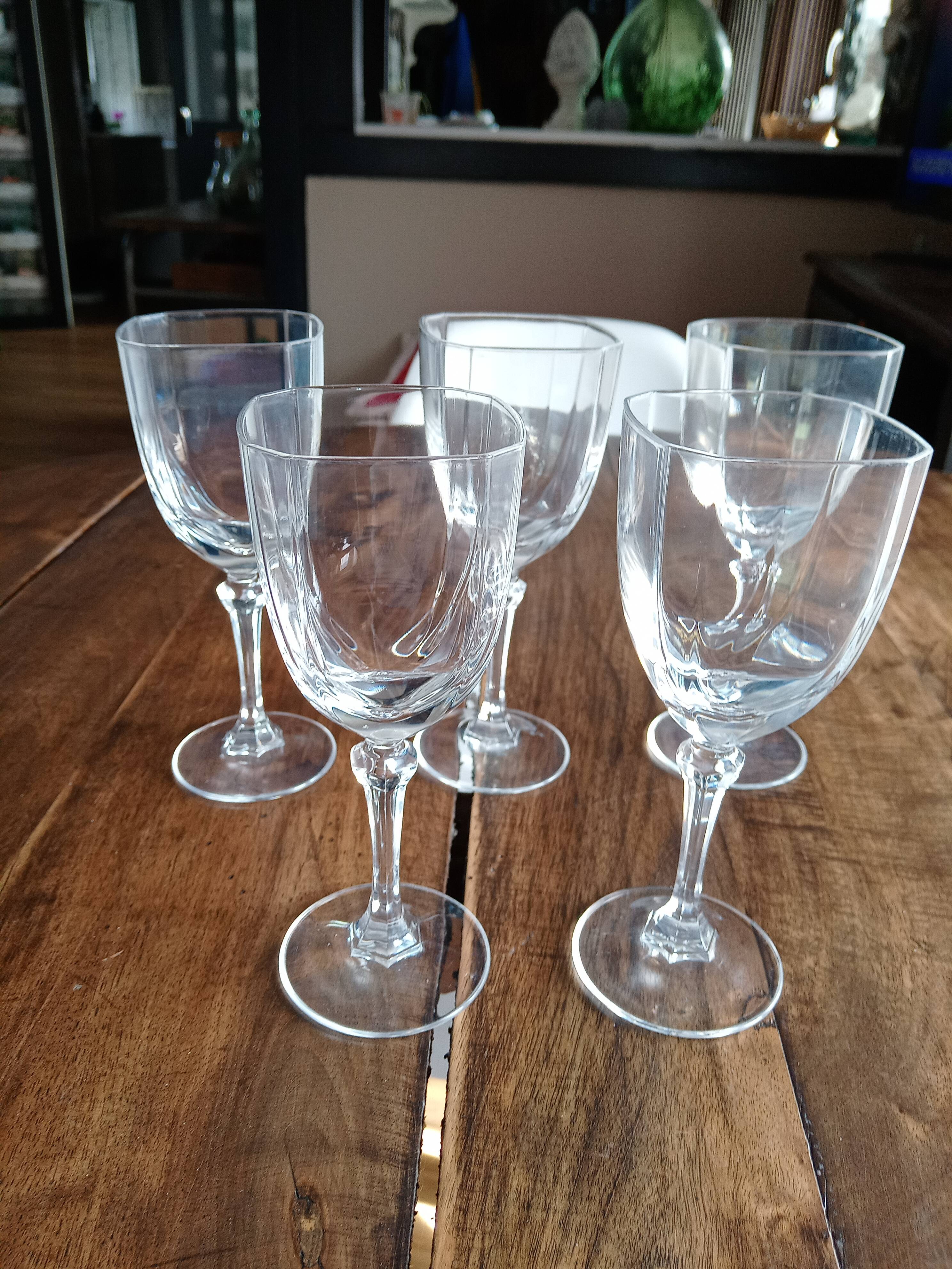 Lot de 5 verres à vin en cristal style art déco