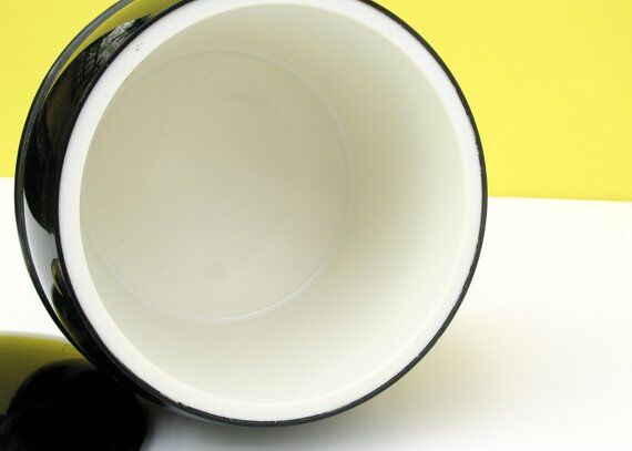 Ice bucket black and gold