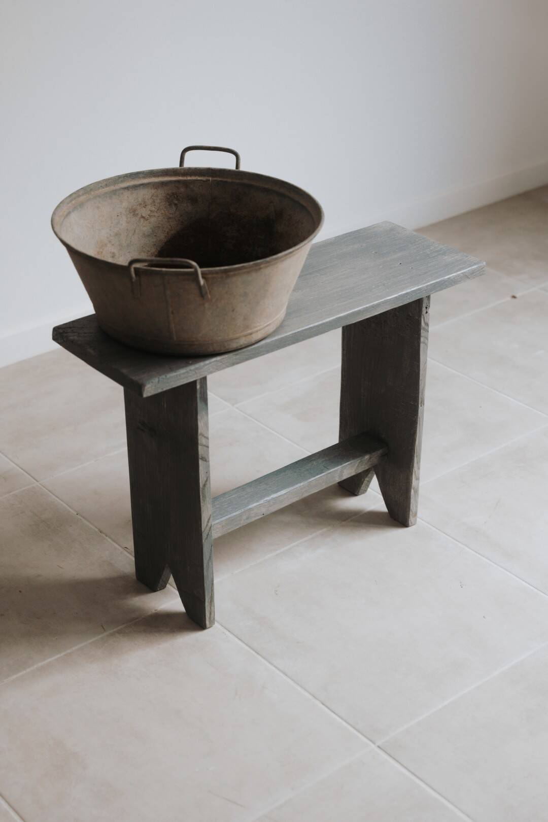 Petit Banc en chêne gris