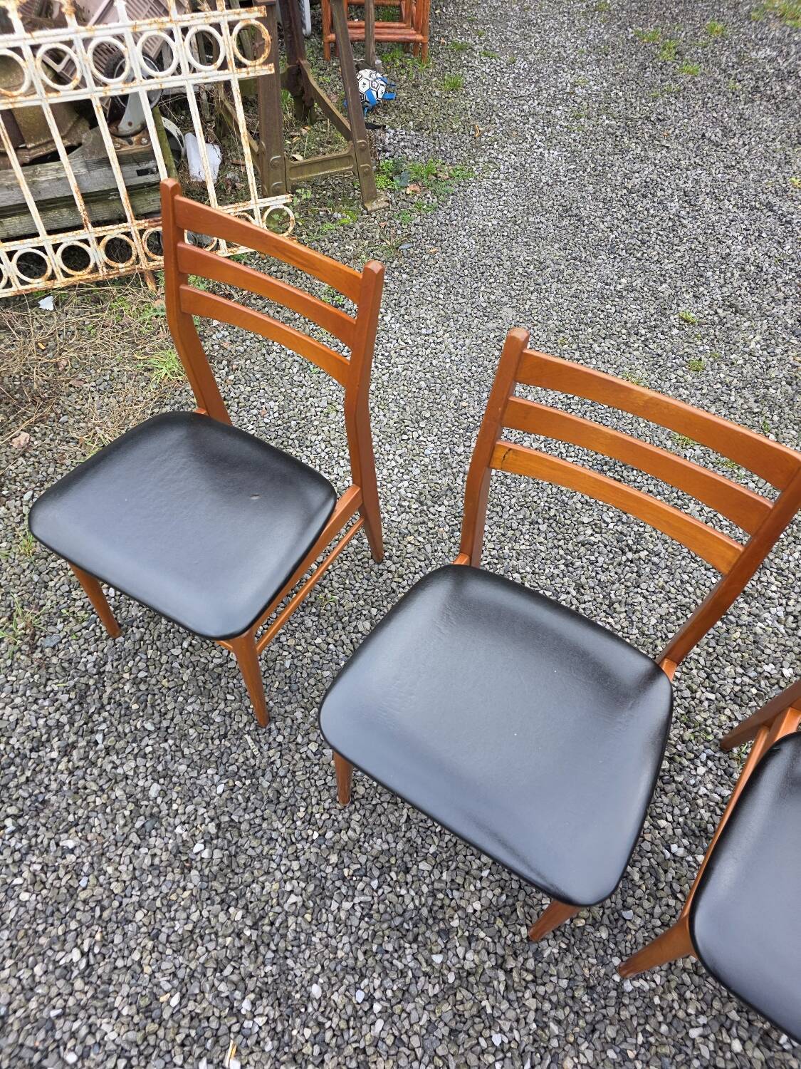 4 Scandinavian chairs from the 1960s
