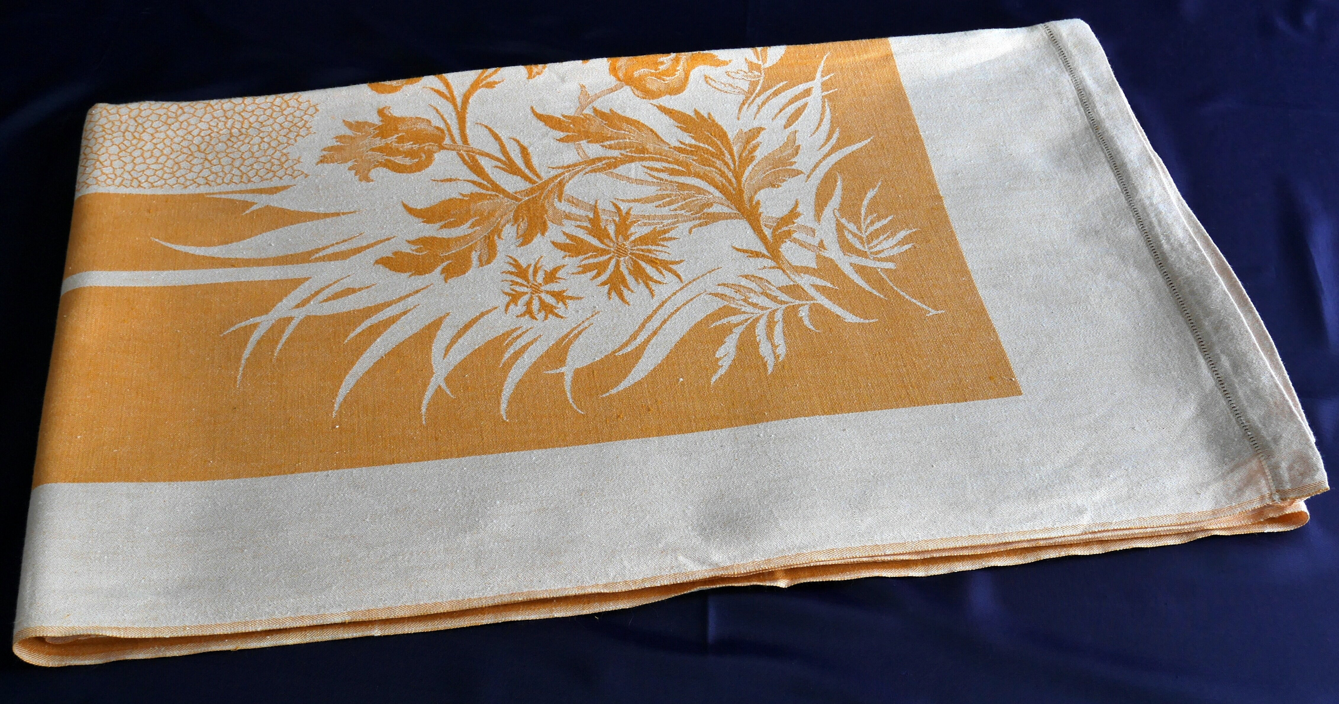 Nappe en damassé