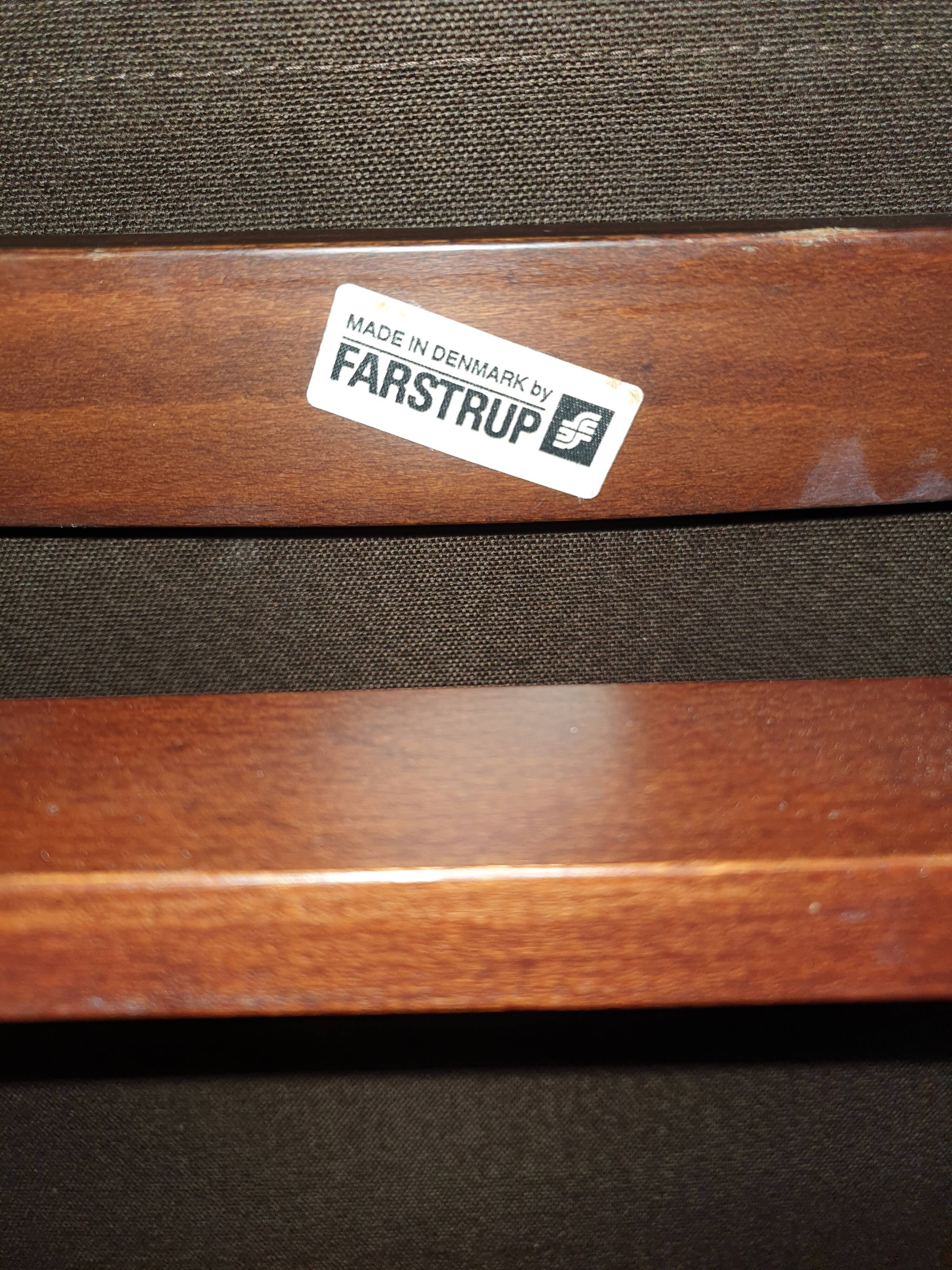 Lot of 2 armhairs from 70 years