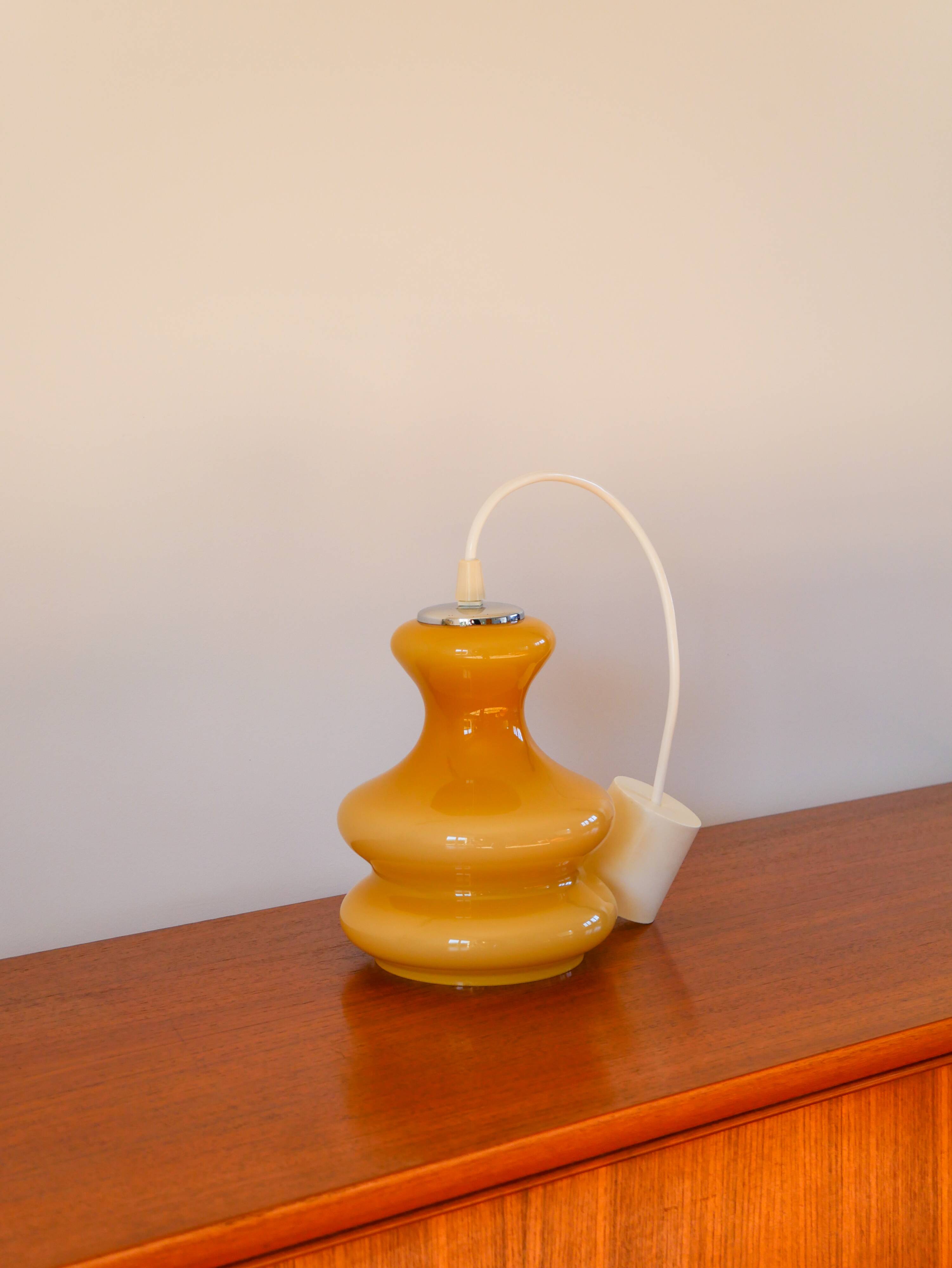 Pair of opaline pendants, Bubble, Beige, 1960