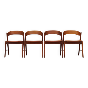 Ensemble de quatre chaises