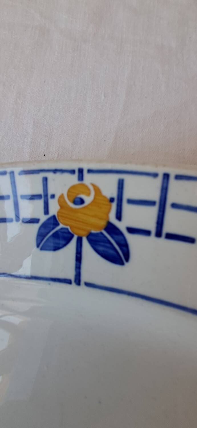 Sarreguemines Ribeauvillé Model Dish. Vintage