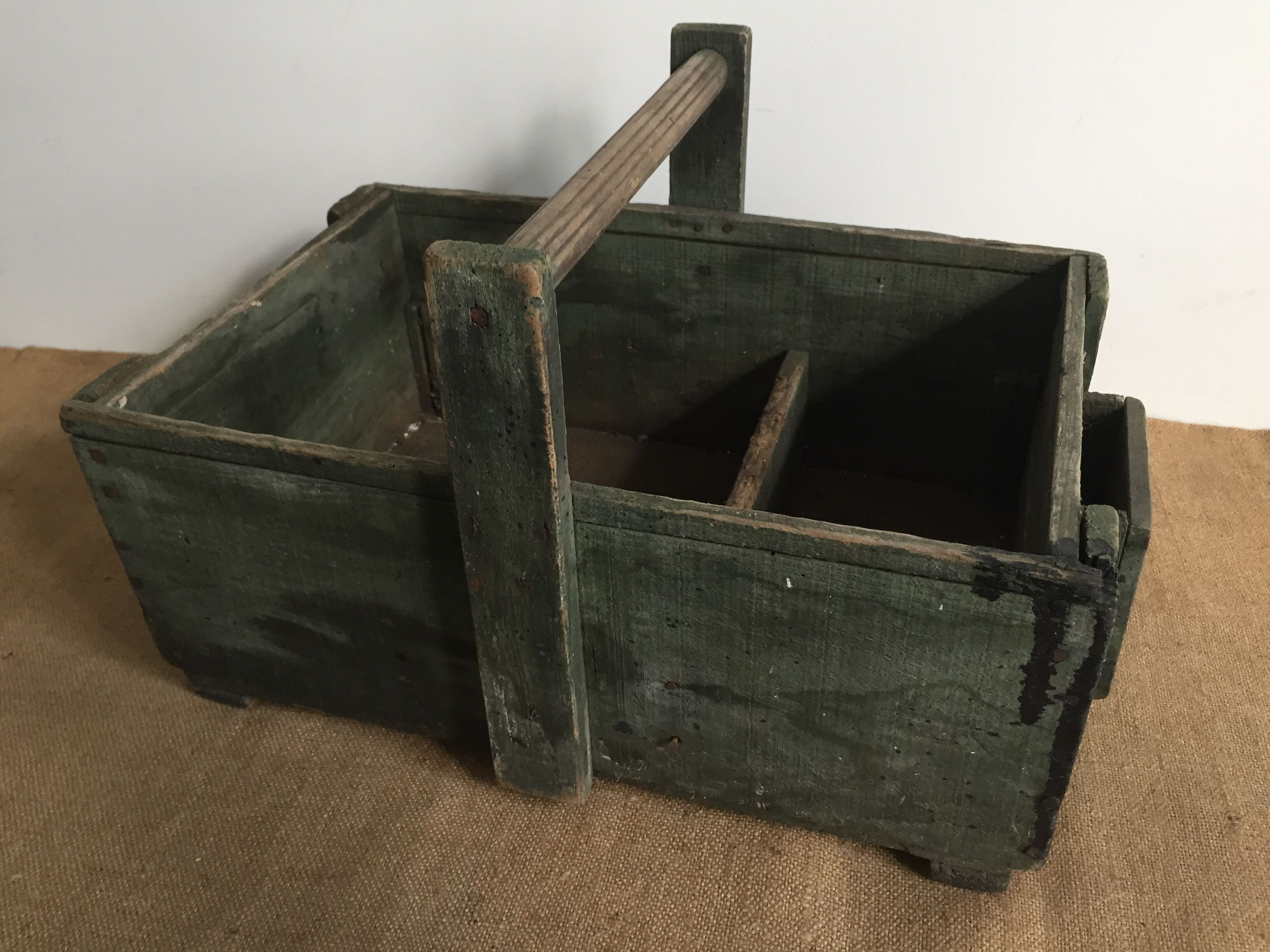 Garden basket, countryside