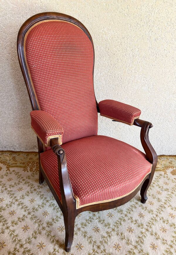 Fauteuil Voltaire à crémaillère XIXem en noyer
