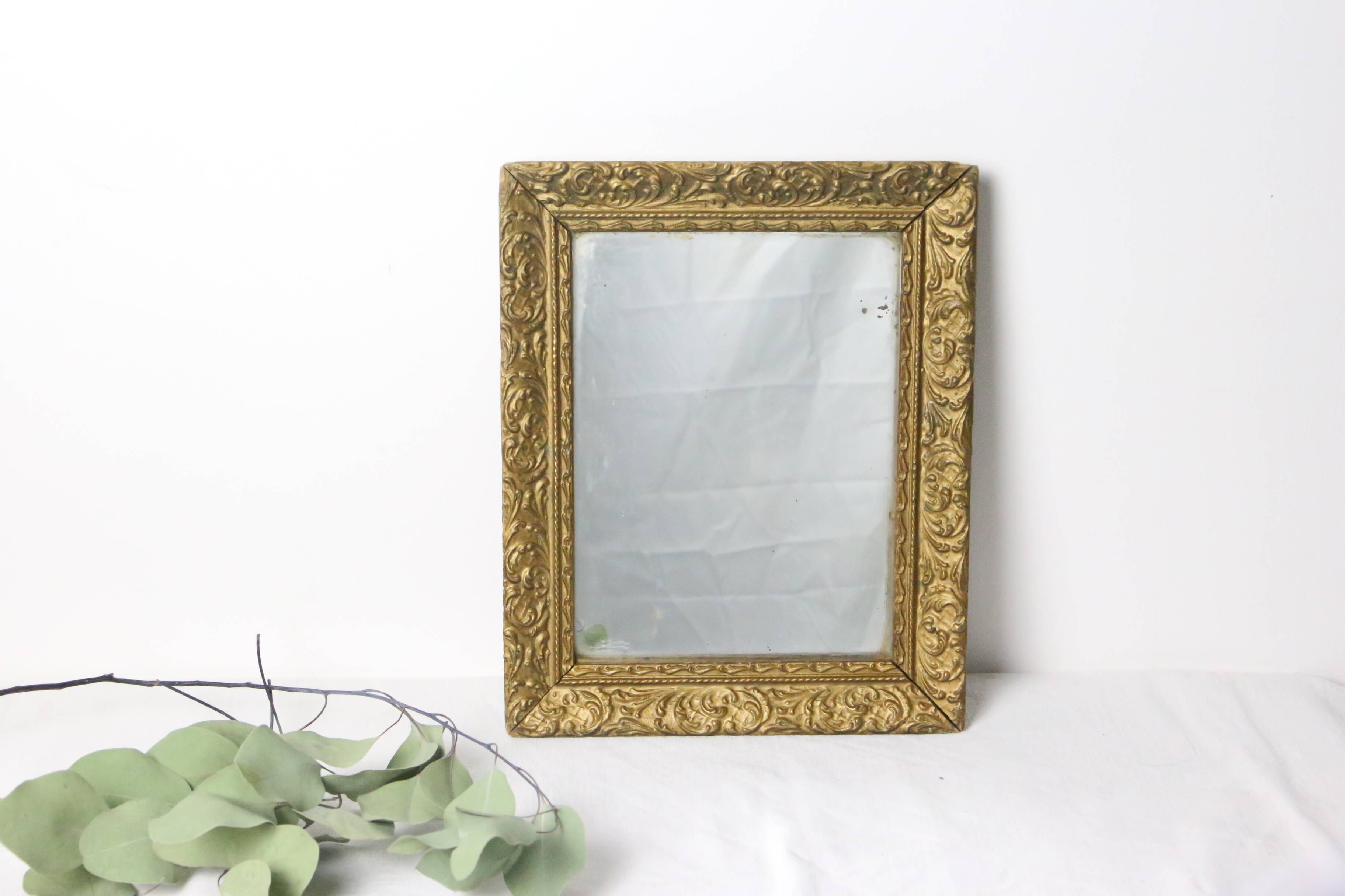 Gilded wooden mirror, 19th century