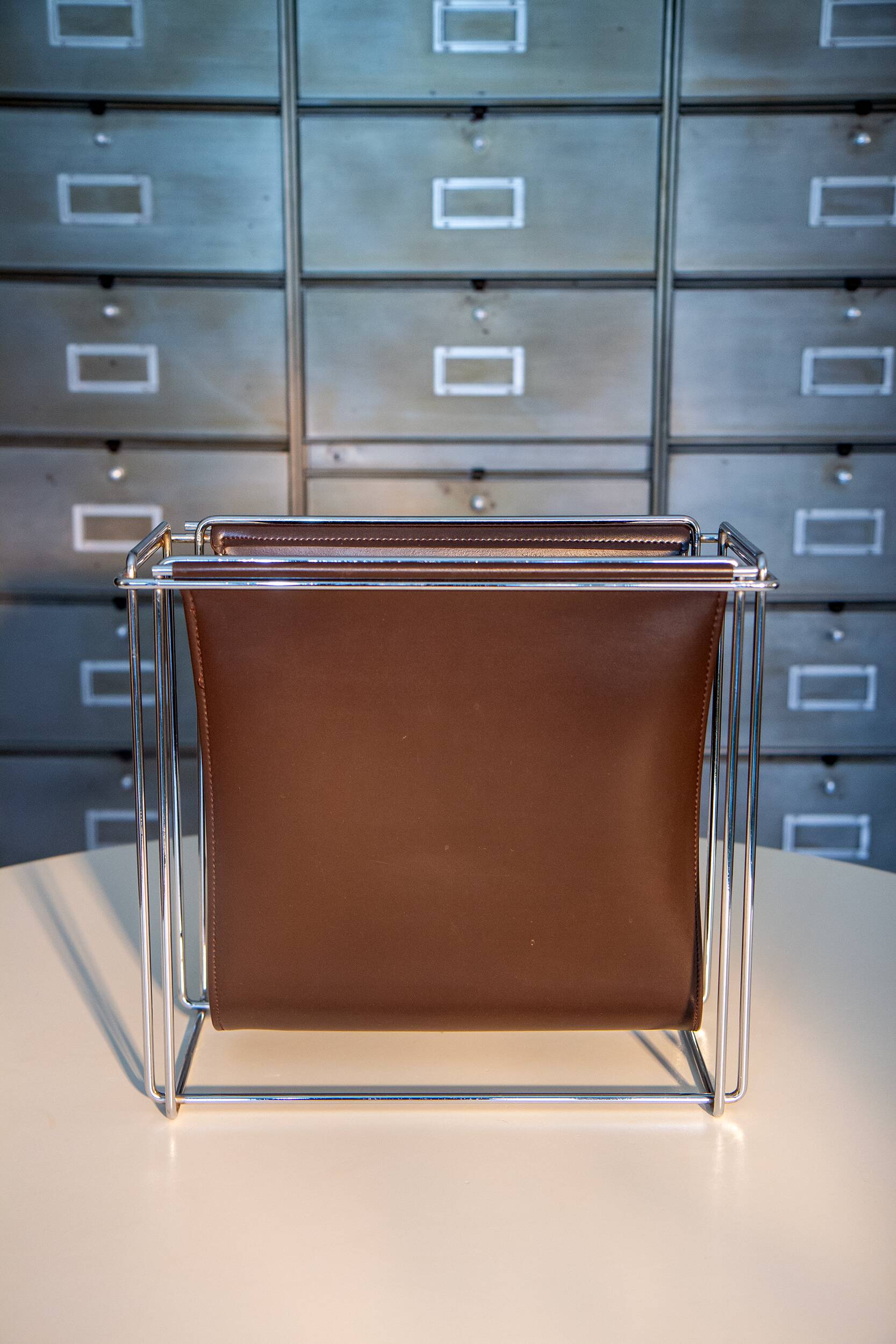 Magazine rack 1970 by Gérard Rignault for Group SA, France