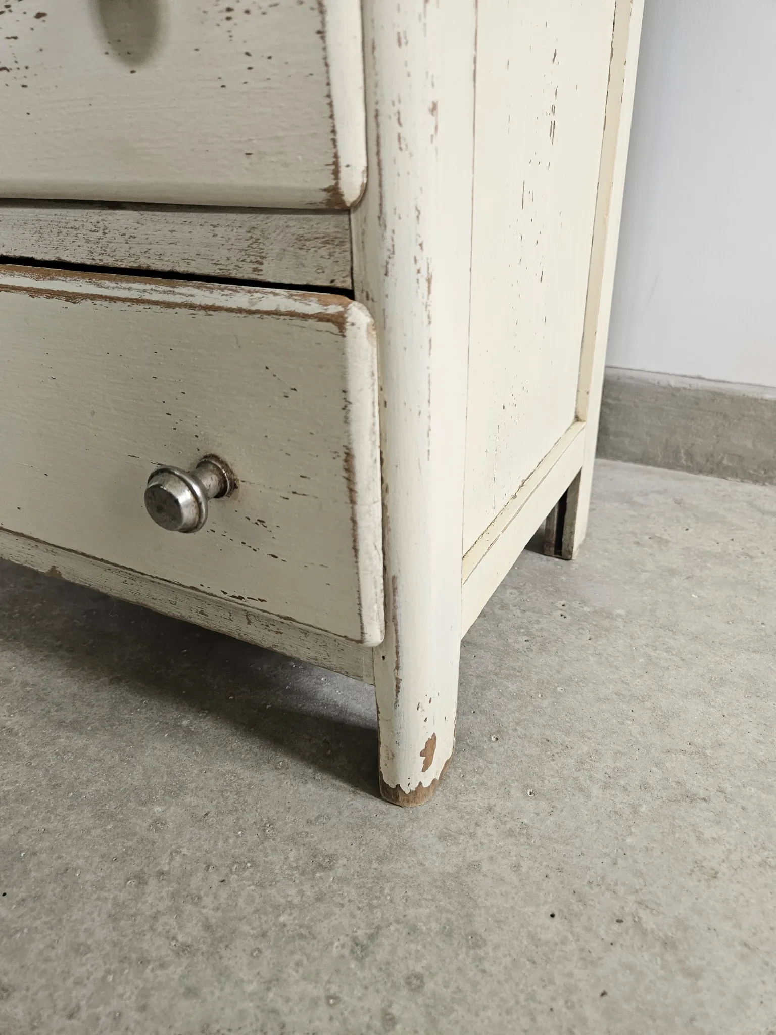 Chiffonier semainier parisien commode 5 tiroirs bois blanc vintage anc