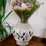 Vintage round vase