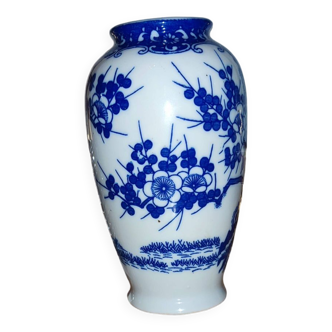 Vase fleurs bleu japan