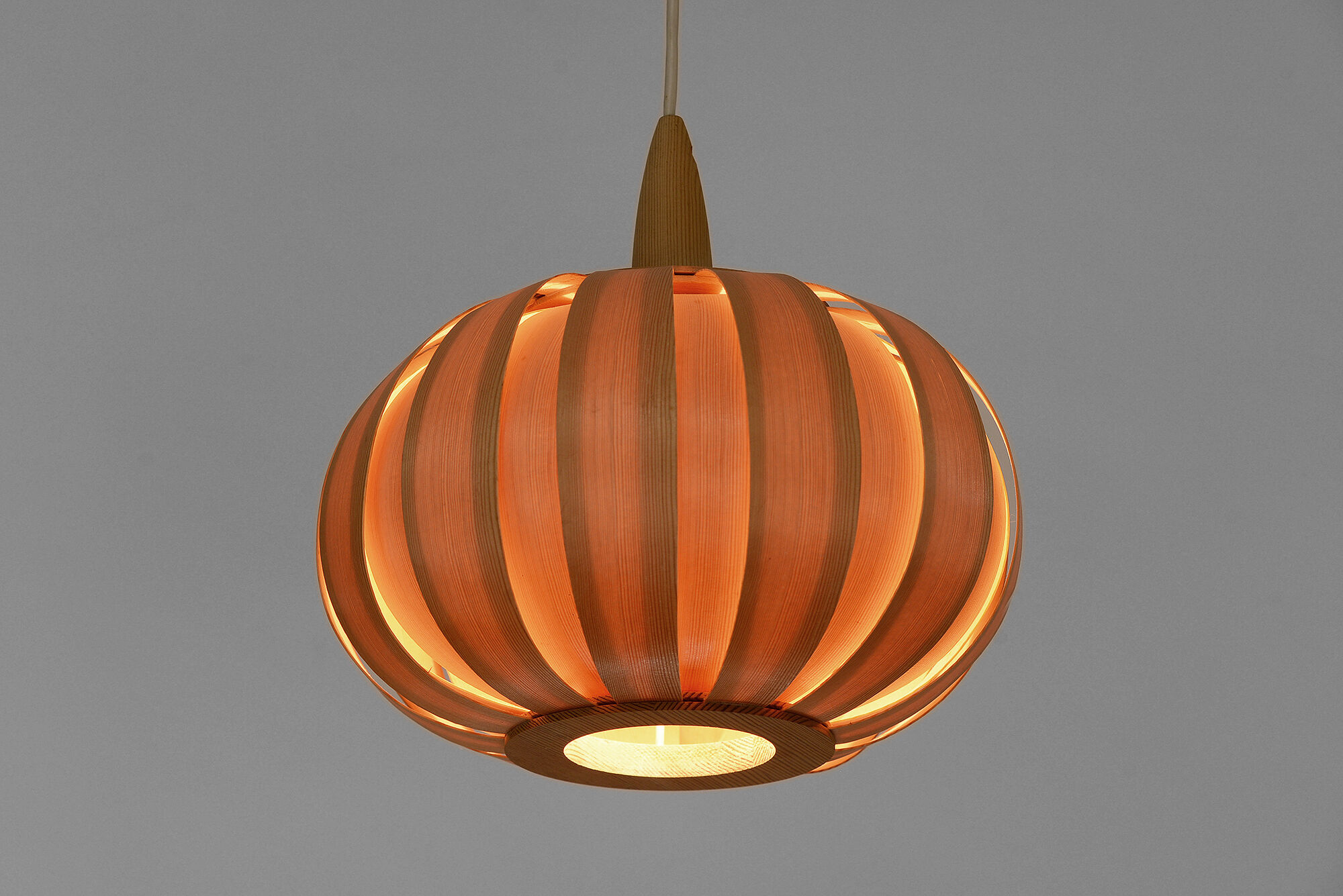 Pine veneer pendant light, Sweden 1970