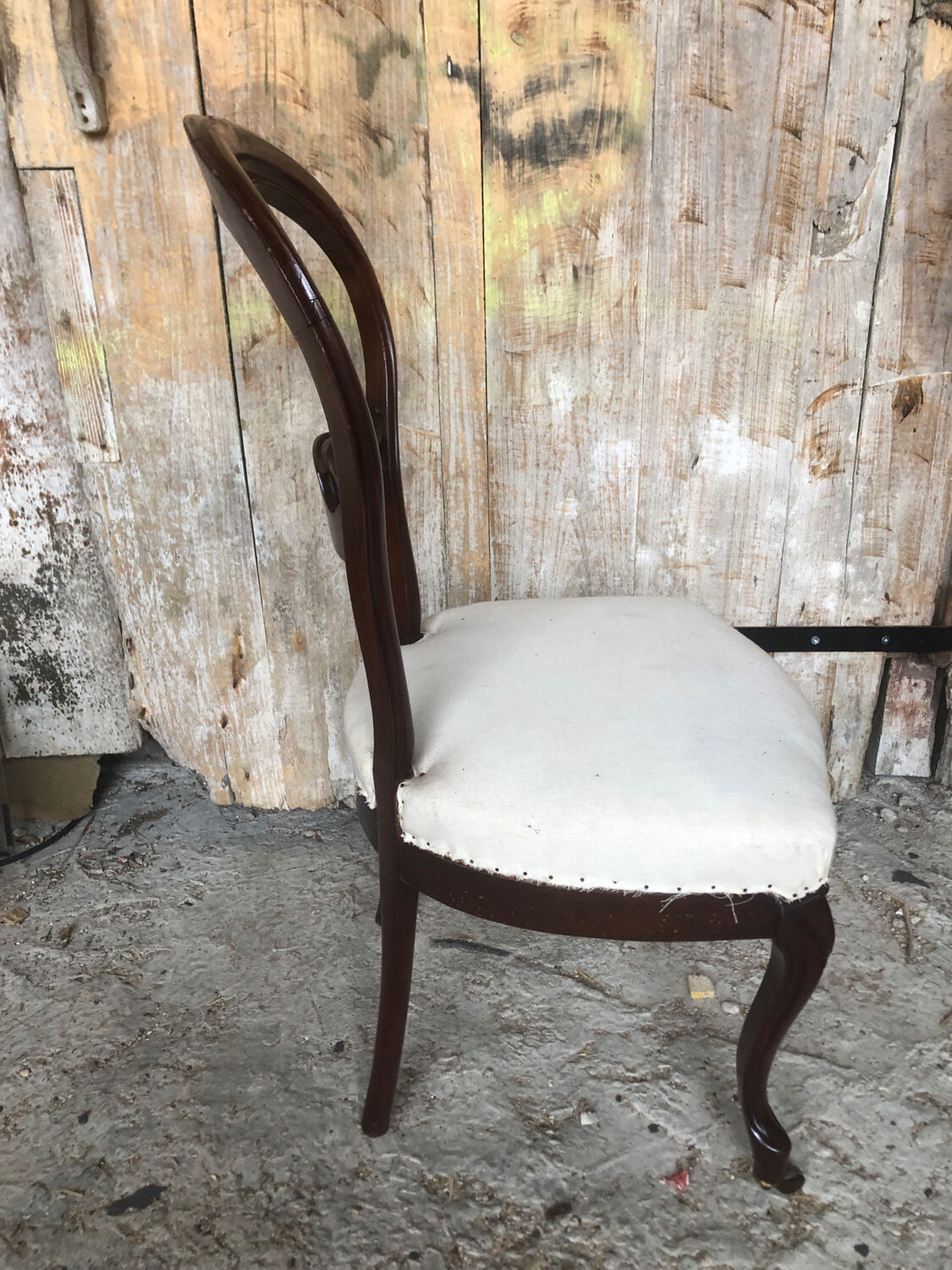 Louis XV style chair in cherry wood and fabric