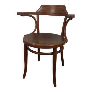 Bentwood chair Thonet