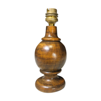 Ancien pied de lampe en bois