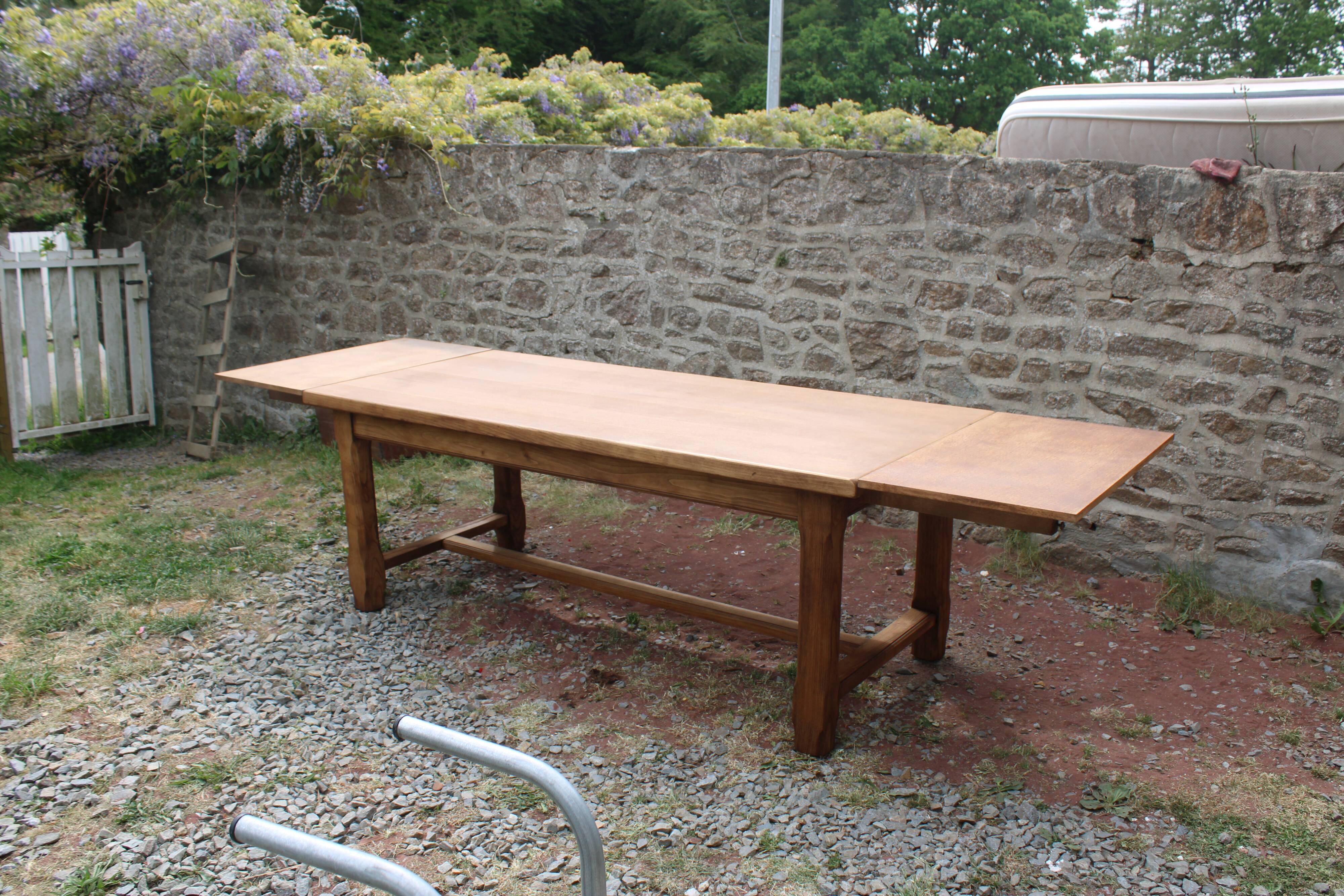 Large extendable farmhouse table 200 to 300 cm – 12/14 people