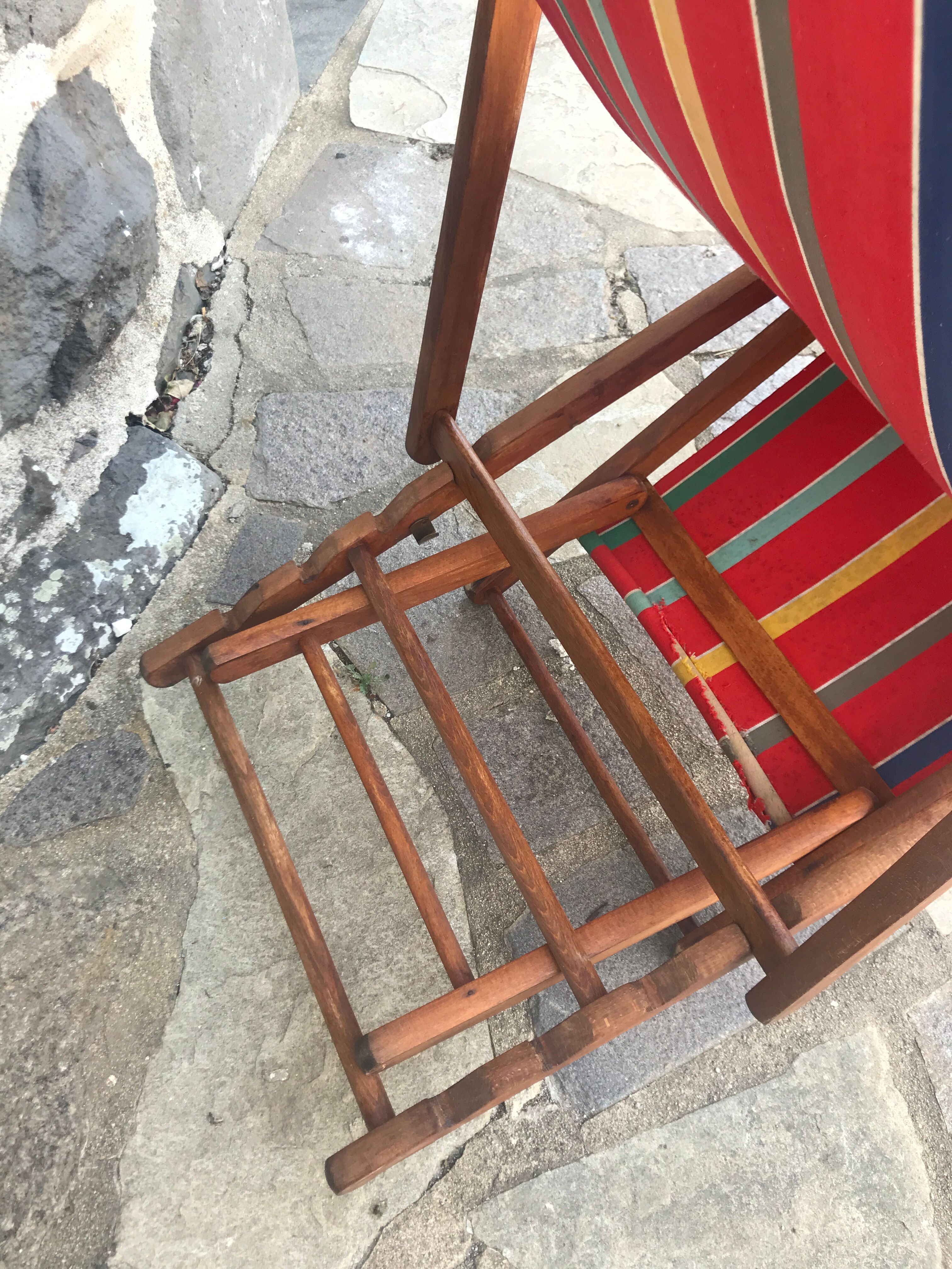 Deckchair convertible into a sun lounger