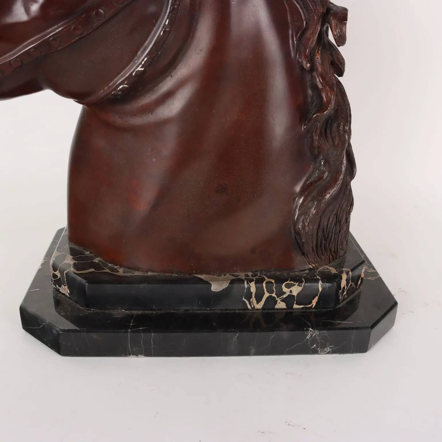 Modern bronze sculpture of a horse's head F.G. Ruocco Naples 20th century