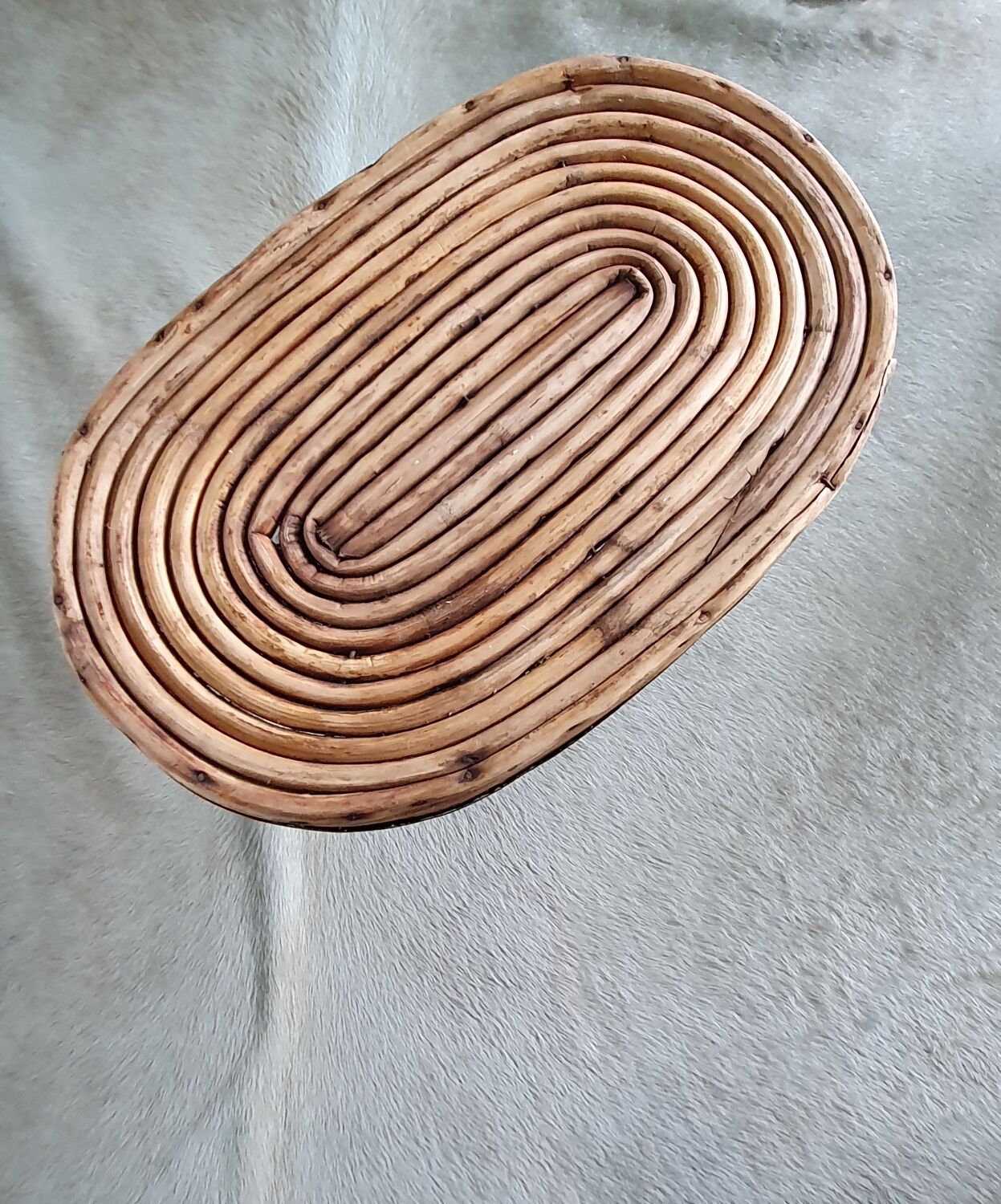 Grnad empty vintage pocket