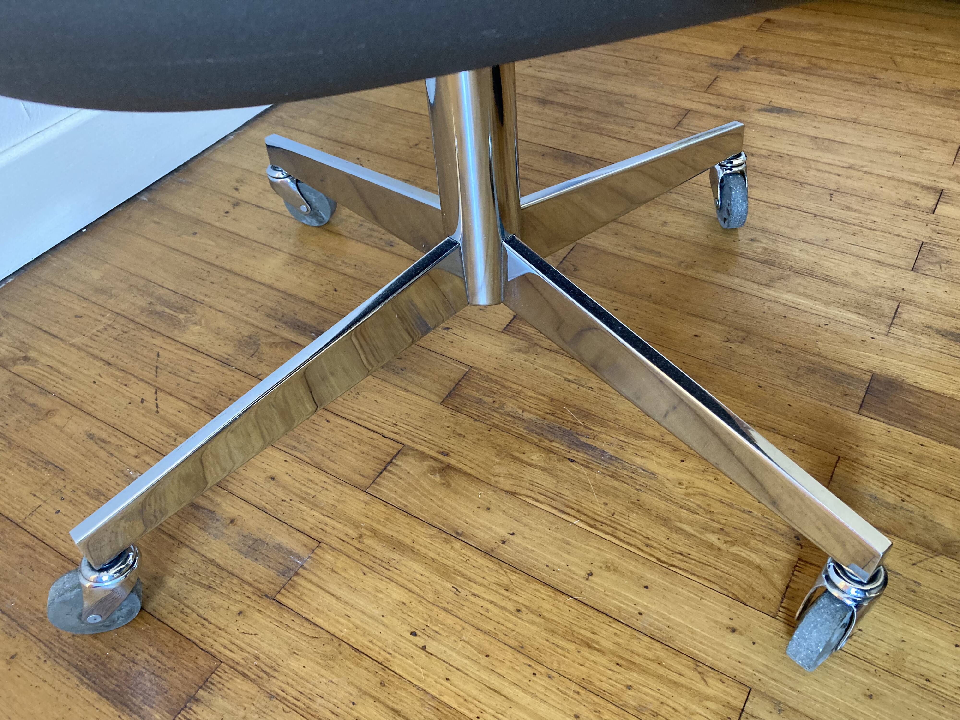 Randall Buck 451 Chair