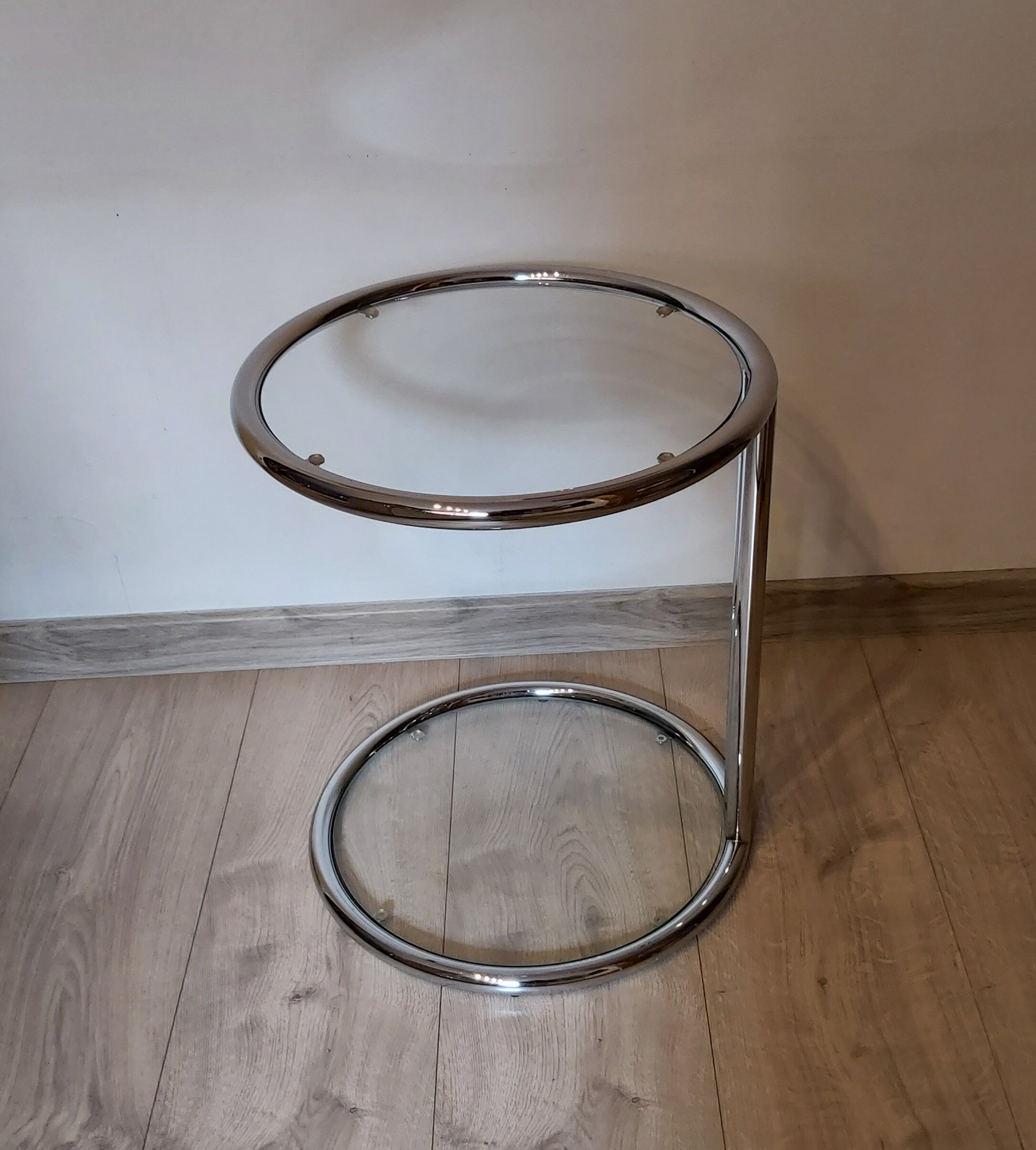 Table d’appoint années 1980