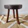 Ancien tabouret tripode brutaliste