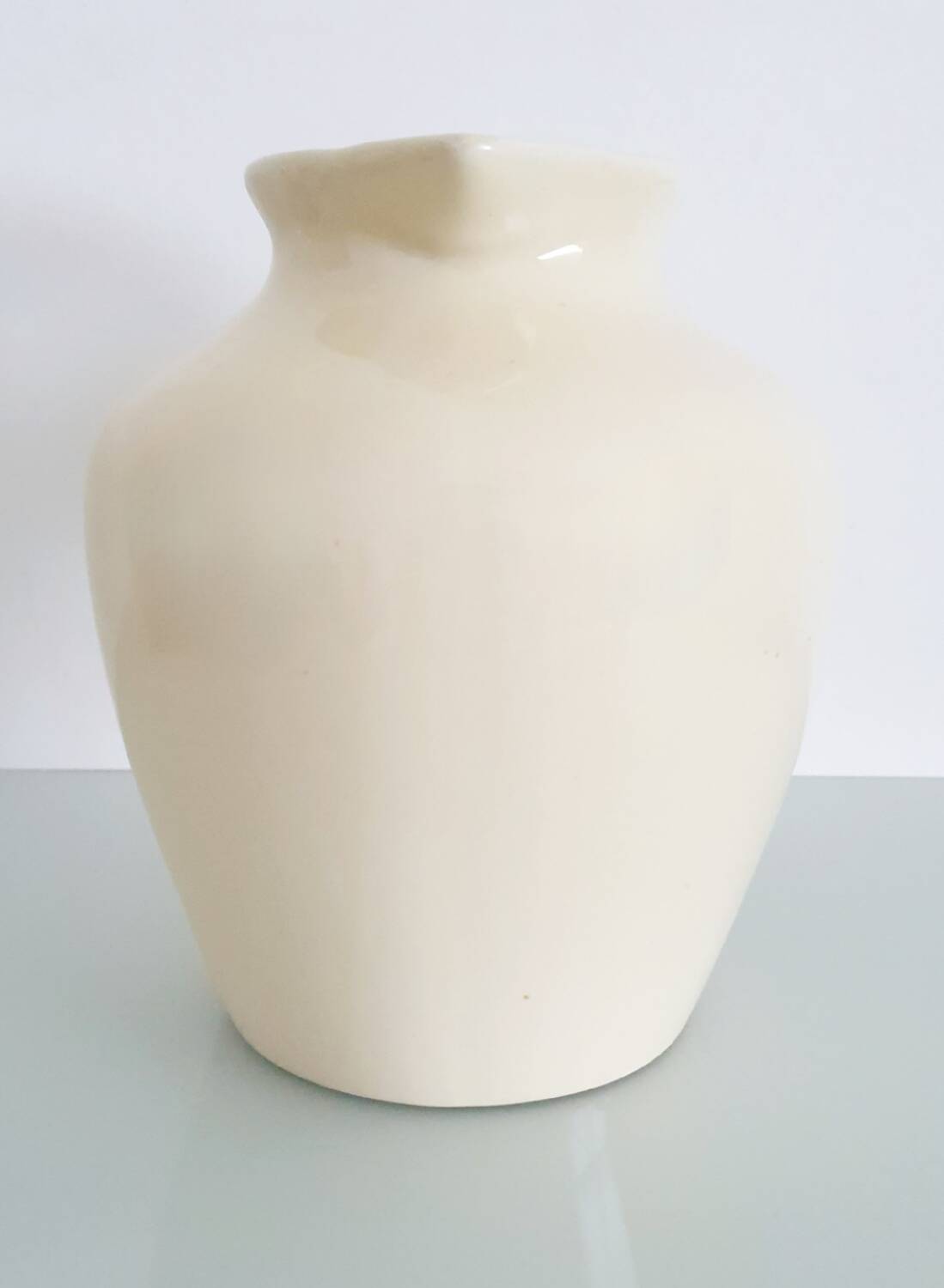 Pichet grand format en céramique