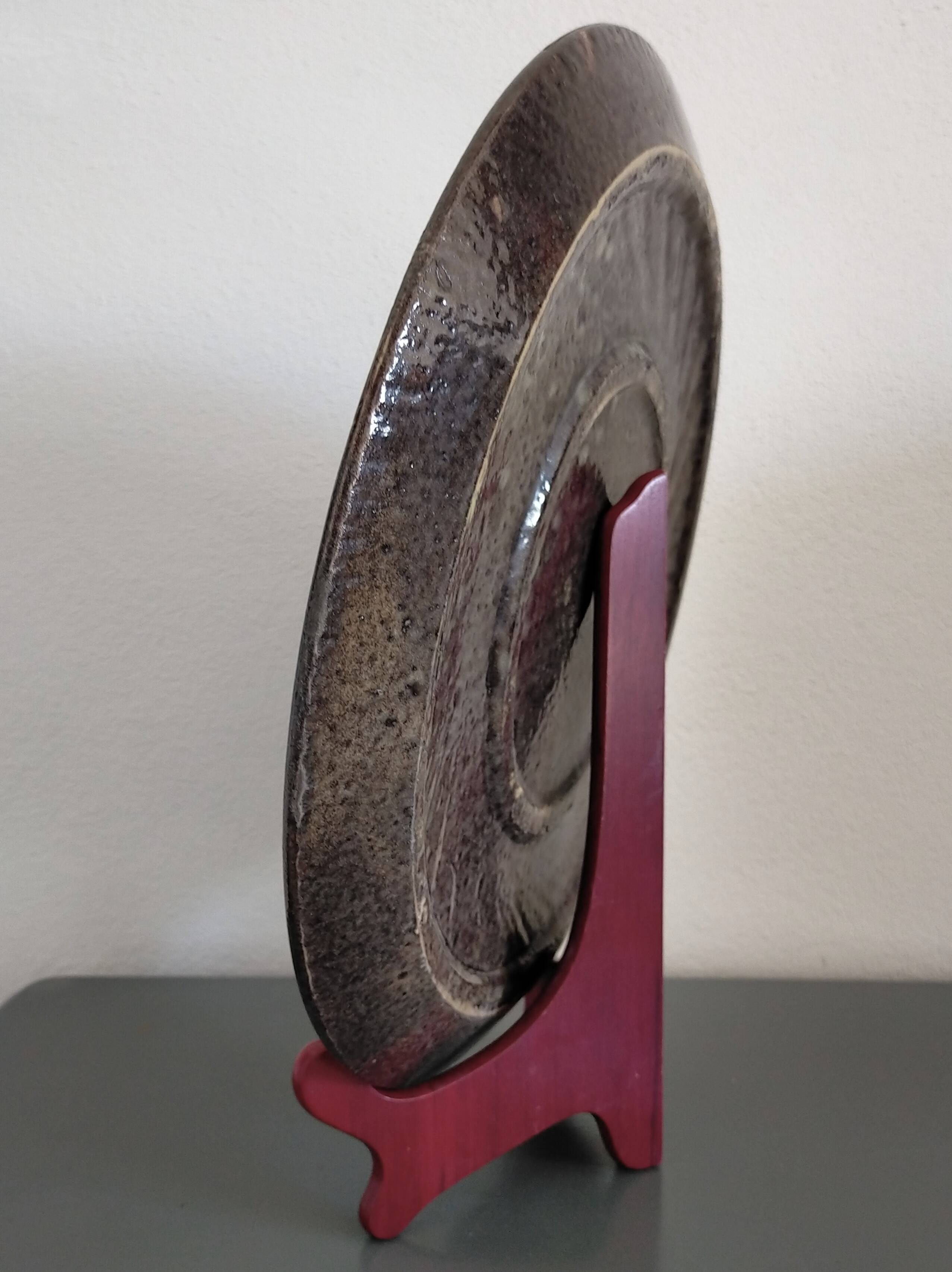 Vintage dish from Dauphiné in glazed terracotta Couple of pigeons