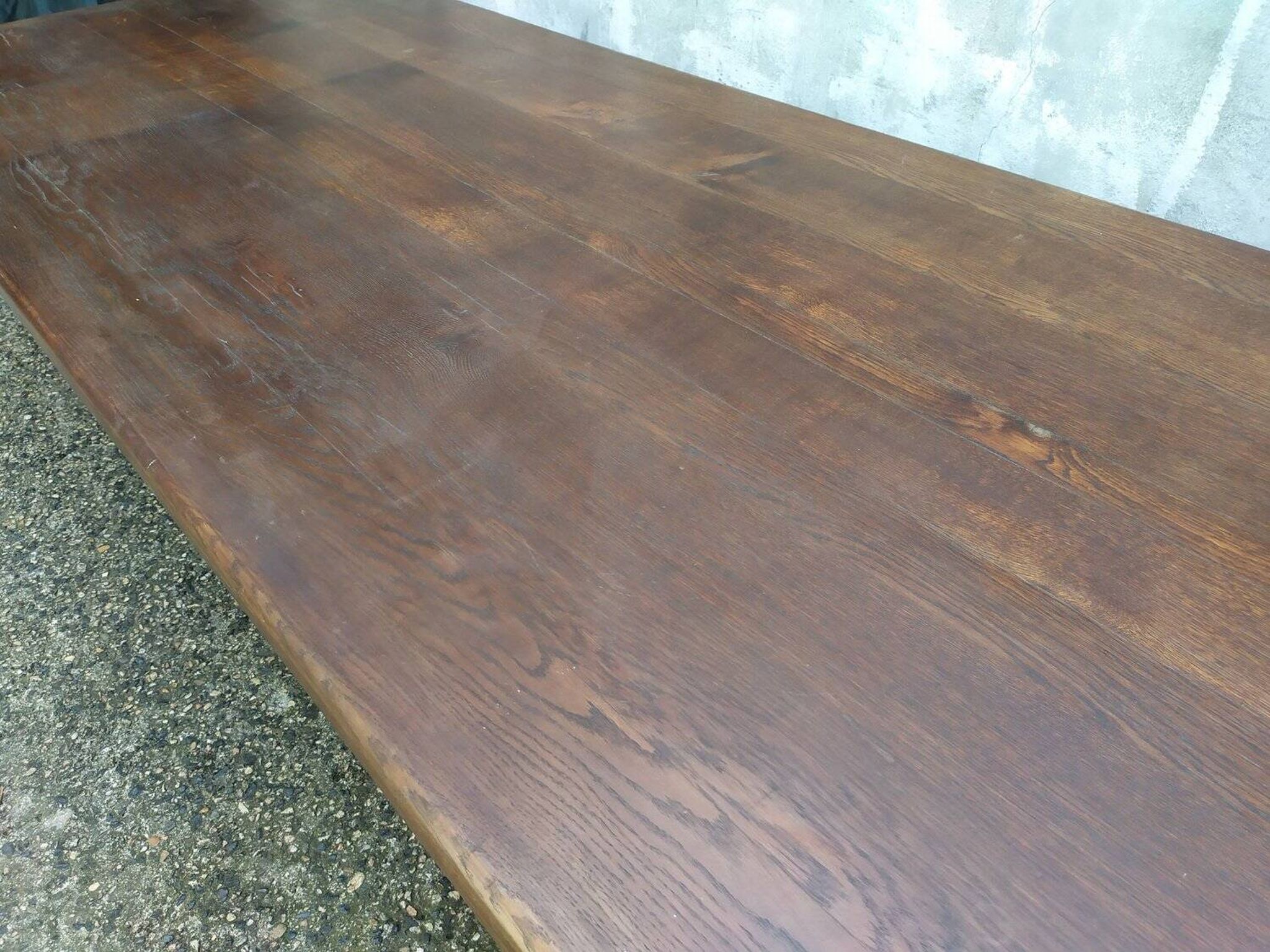 Table de conférence monastère chêne