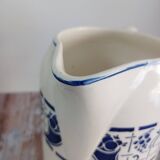 Ancien broc de toilette en faïence