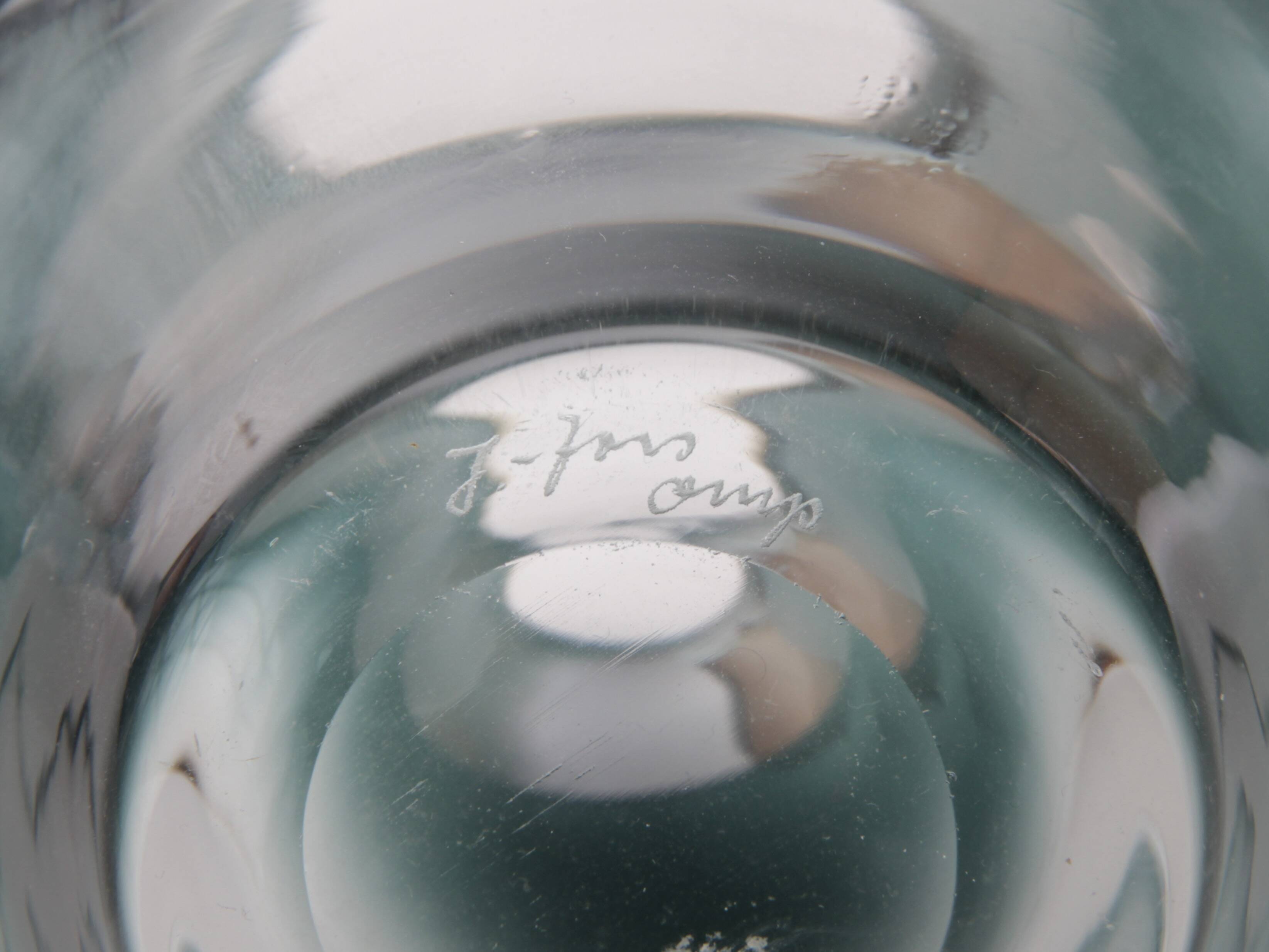 Scandinavian brown glass vase Lennart Andersson for Gullaskruf