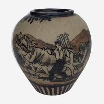 Ciboure Etienne Vilotte sandstone vase