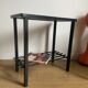 Table d’appoint ou bout de canapé en fer forgé et pierre de lave émaillée vers 1960