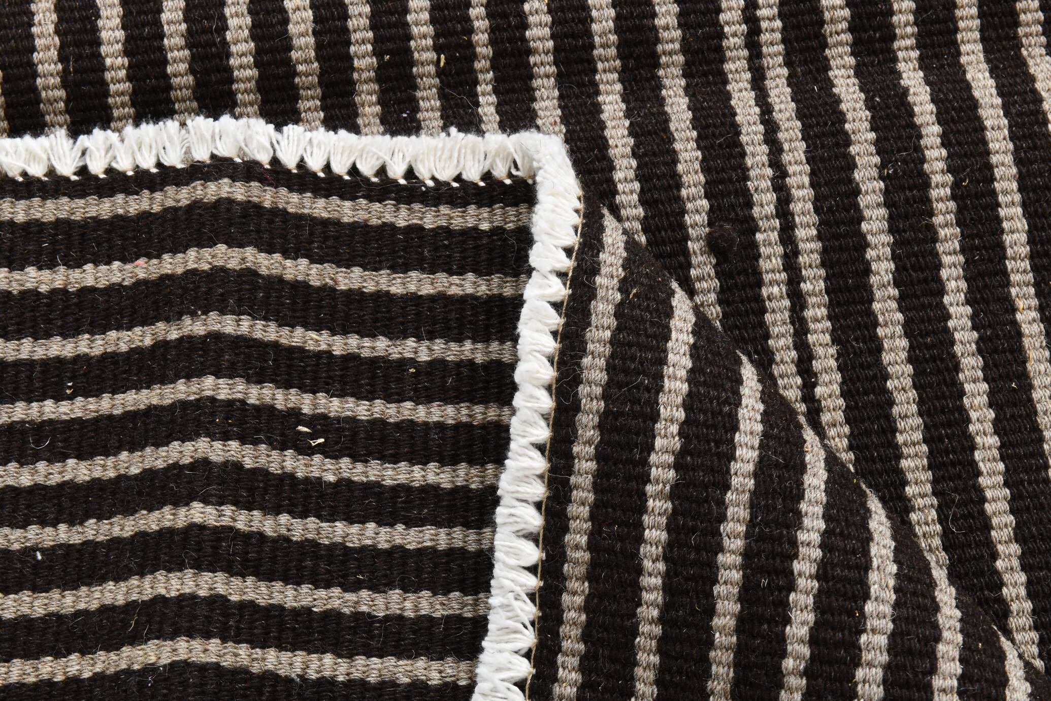 6x9 Gray & Black Striped Vintage Kilim Rug, 183x269Cm