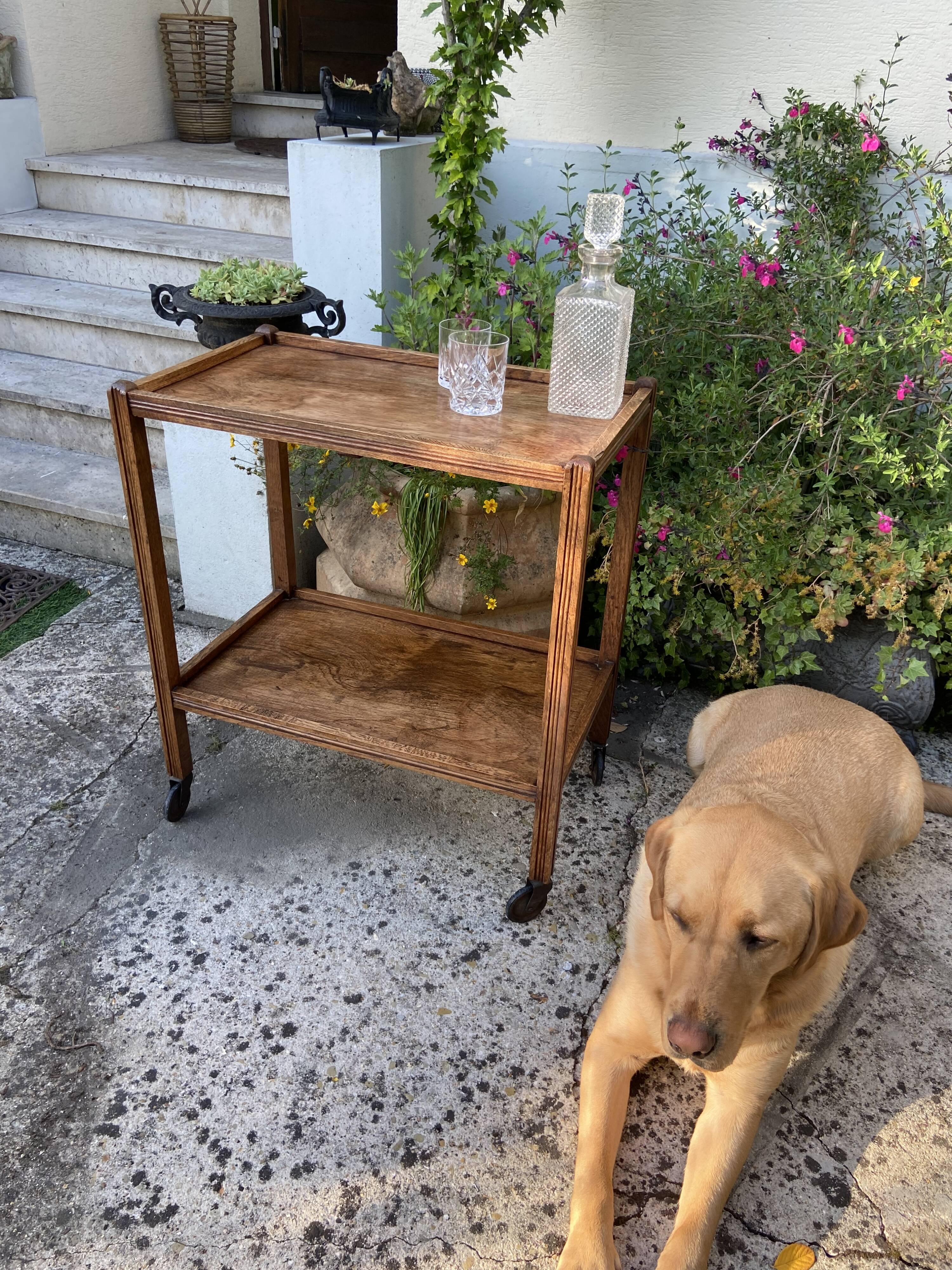 Vintage wheeled service 1940