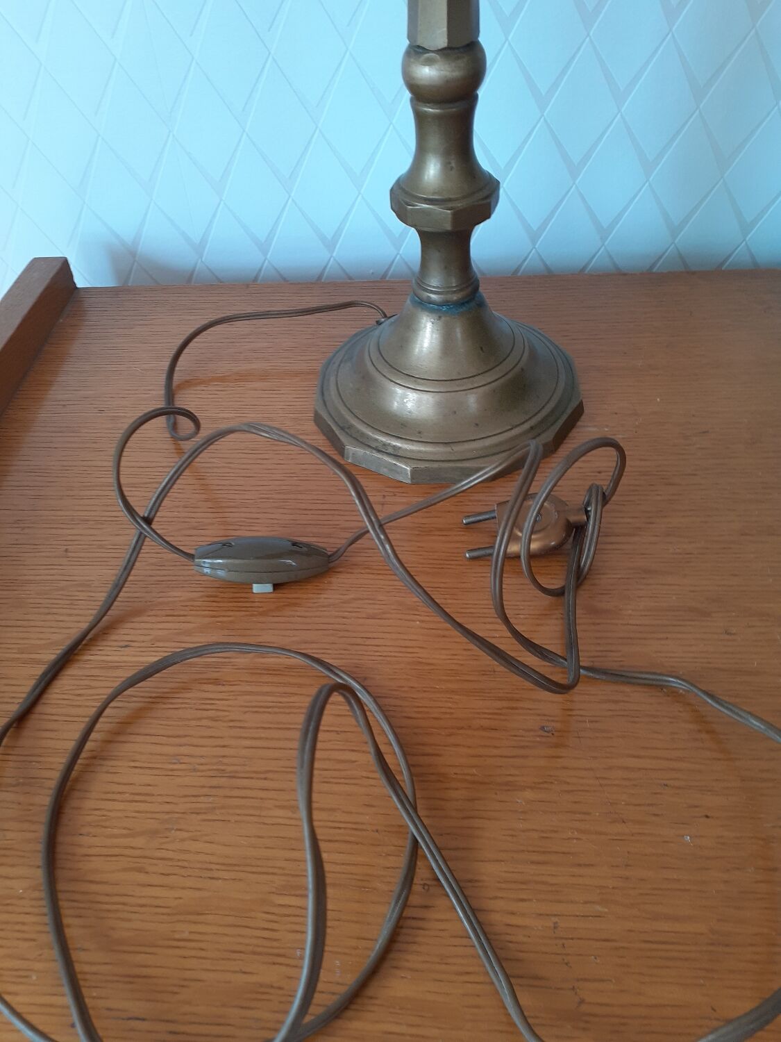 Brass candlestick lamp foot